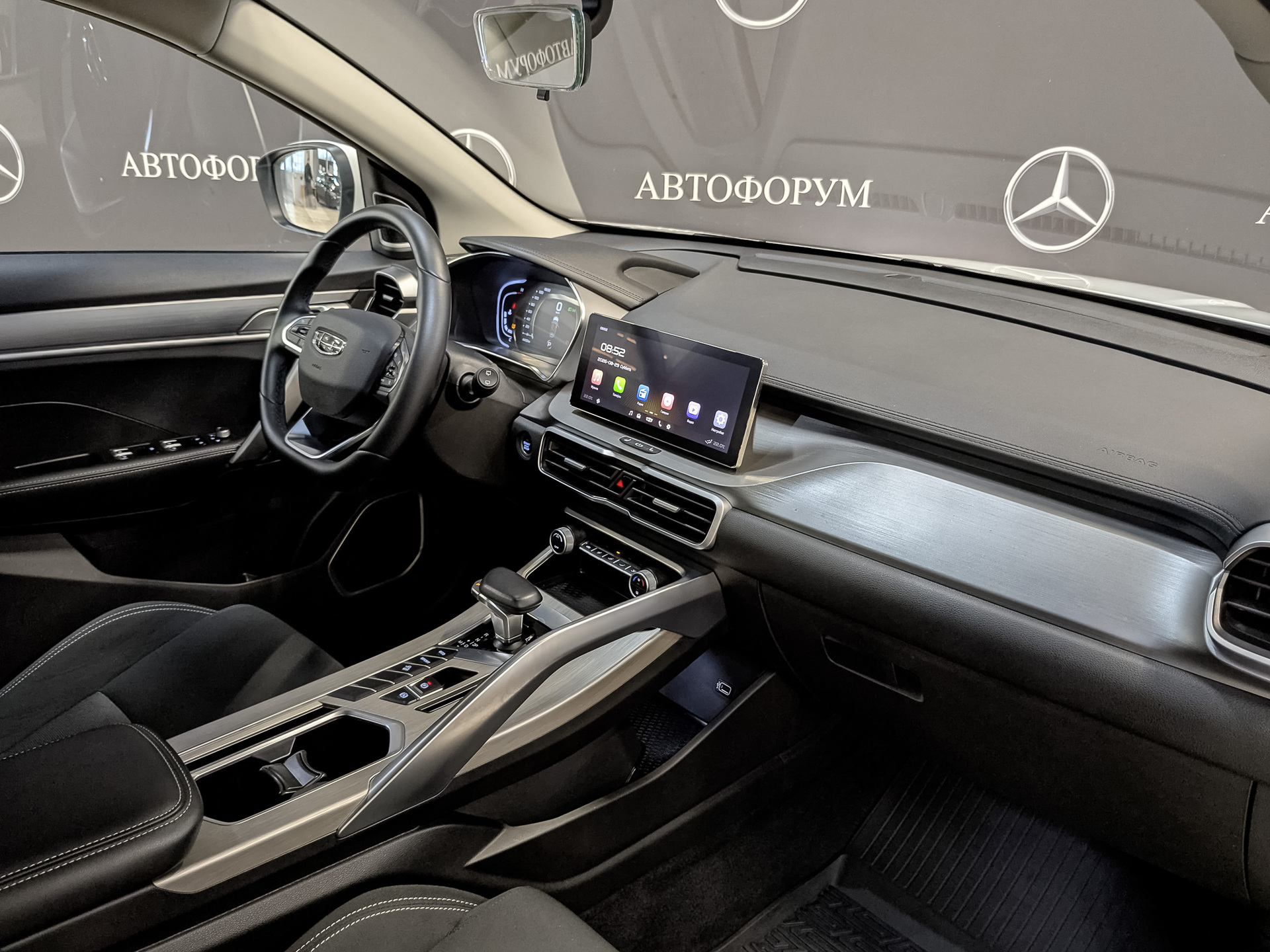 GEELY Coolray 1.50 (149 л.с), автомат, 2023, пробег 44 110 км