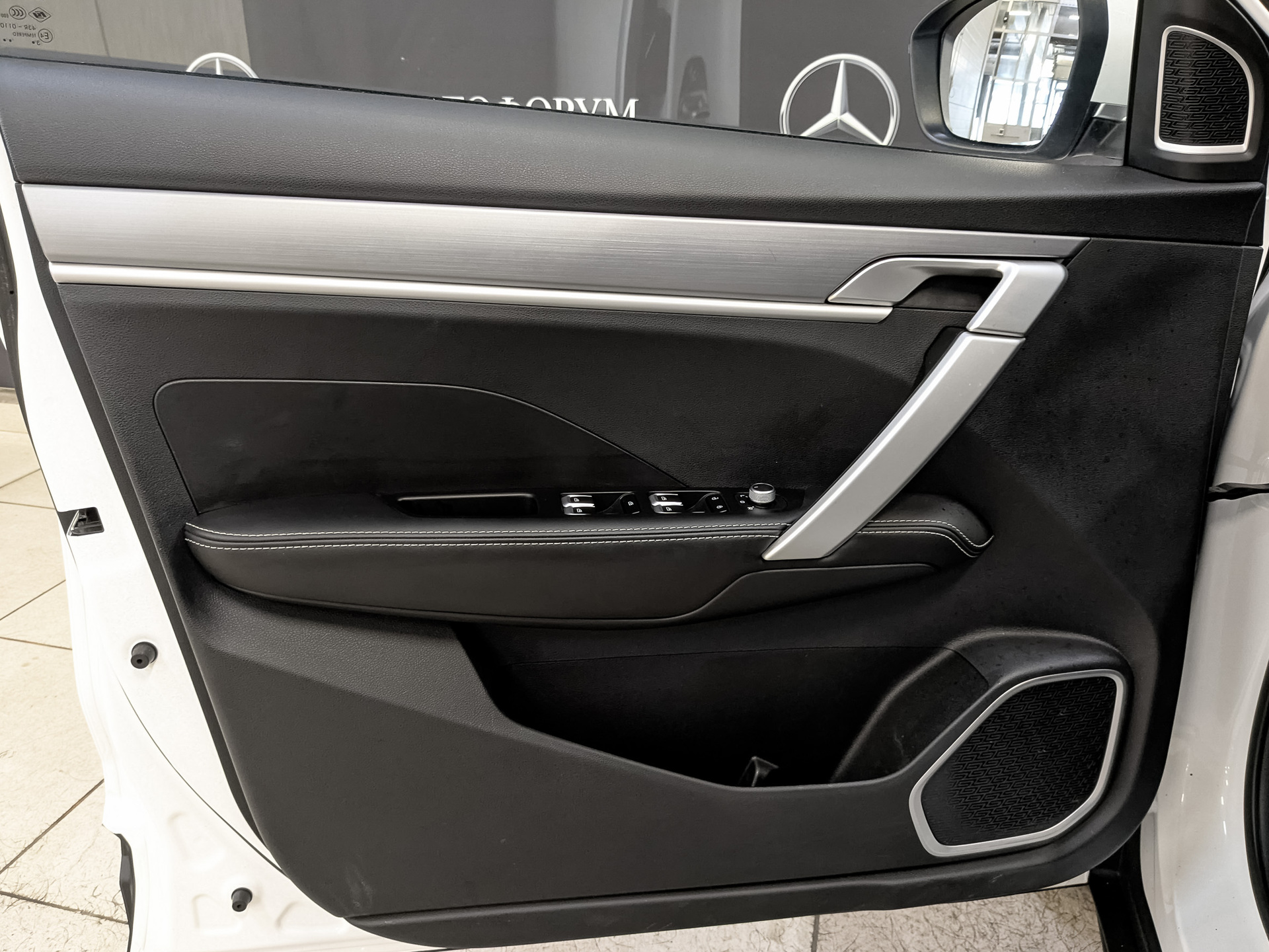 GEELY Coolray 1.50 (149 л.с), автомат, 2023, пробег 44 110 км