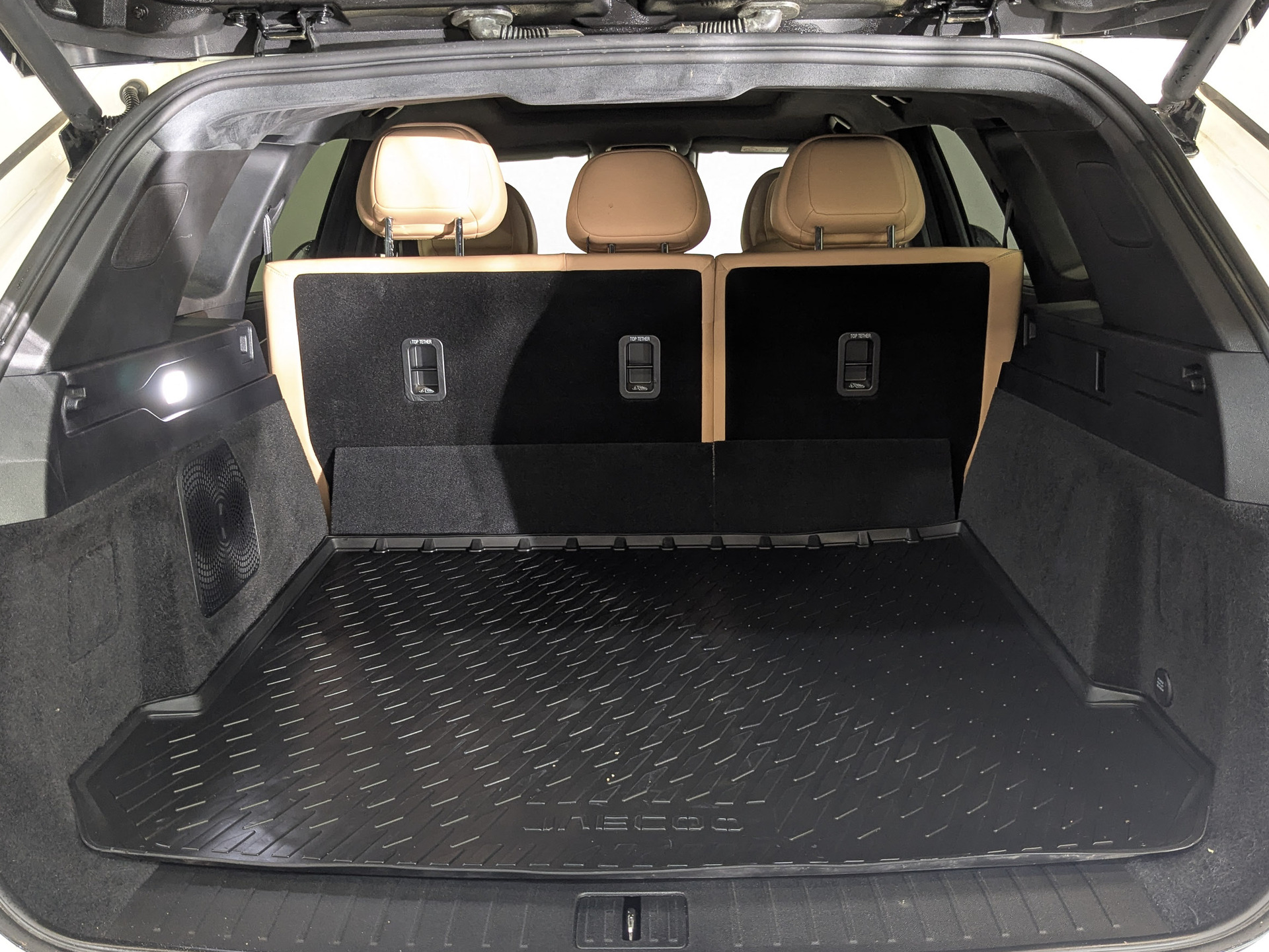 JAECOO J8 2.00 (249 л.с), автомат, 2024, пробег 35 836 км