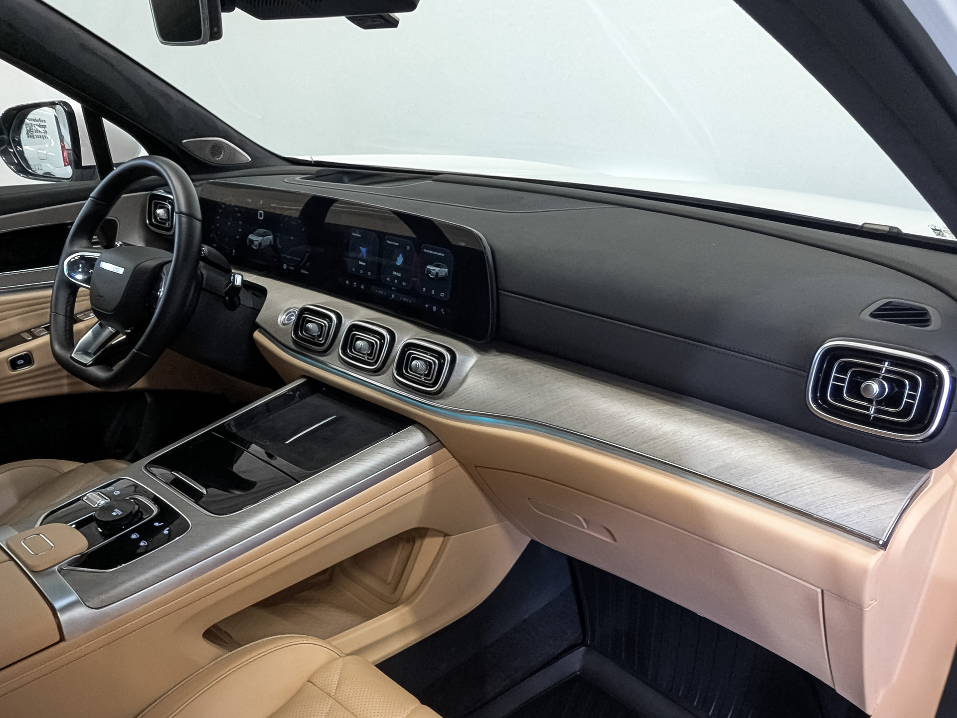 JAECOO J8 2.00 (249 л.с), автомат, 2024, пробег 35 836 км
