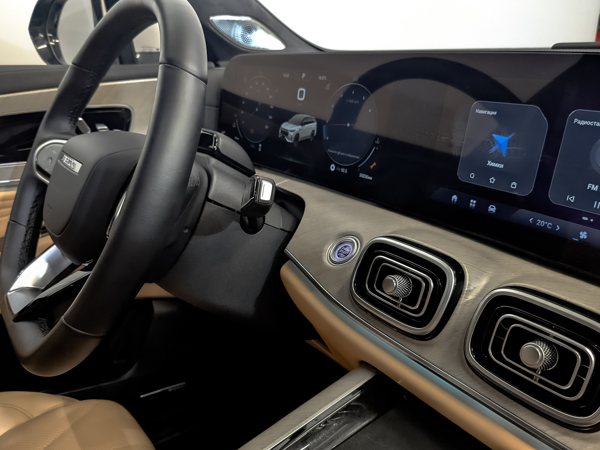JAECOO J8 2.00 (249 л.с), автомат, 2024, пробег 35 836 км