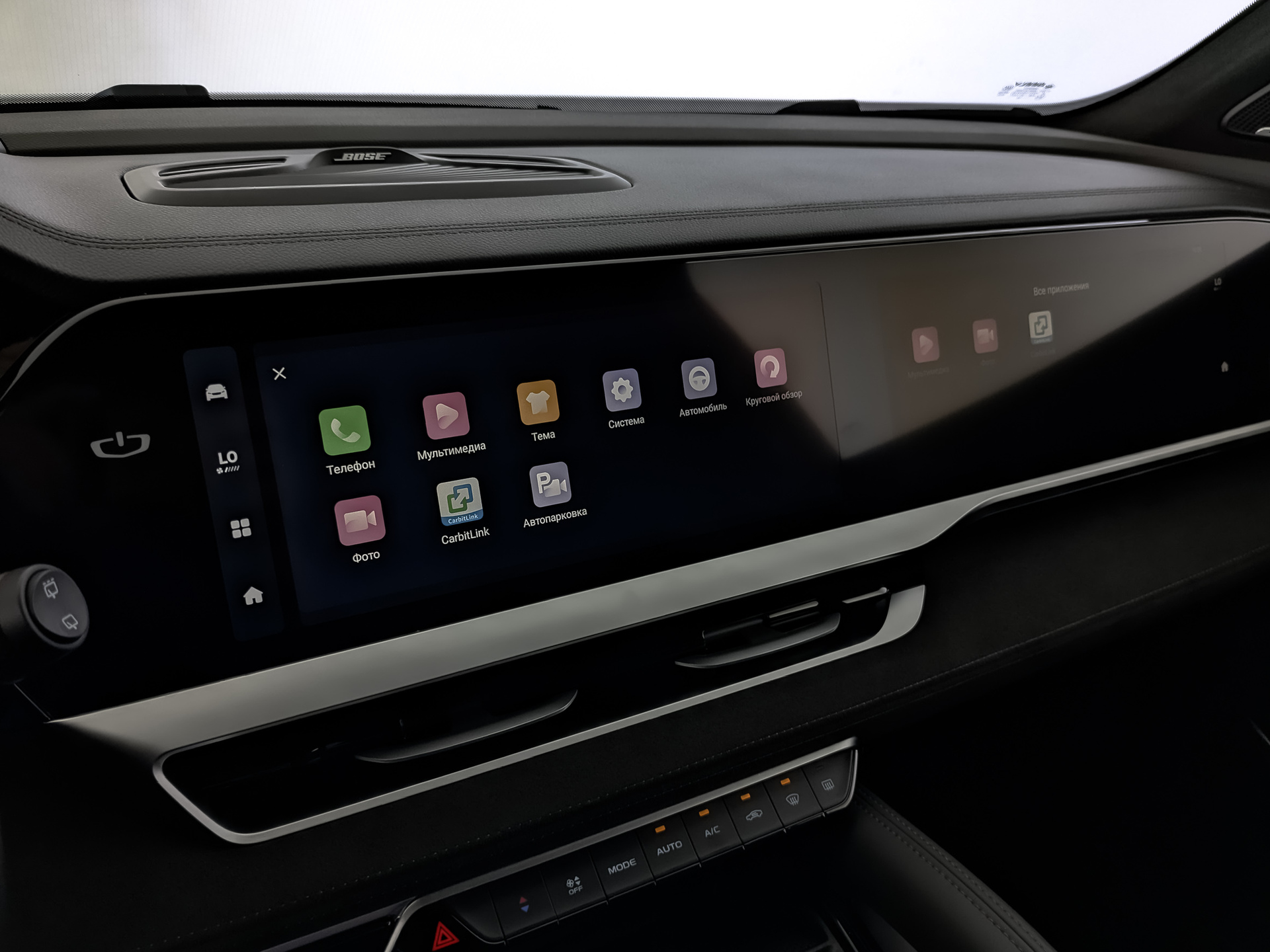 GEELY Monjaro 2.00 (238 л.с), автомат, 2024, пробег 27 396 км