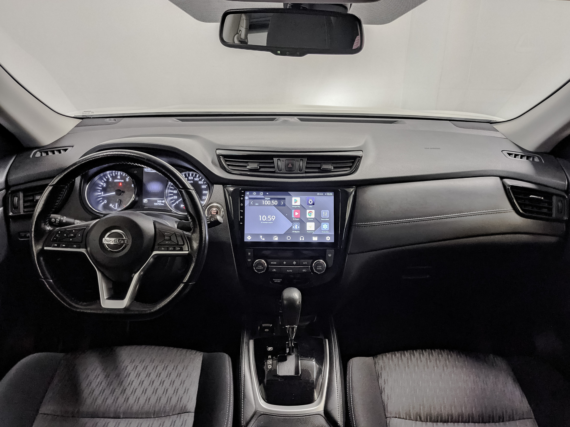 NISSAN X-Trail 2.00 (144 л.с), автомат, 2019, пробег 94 400 км