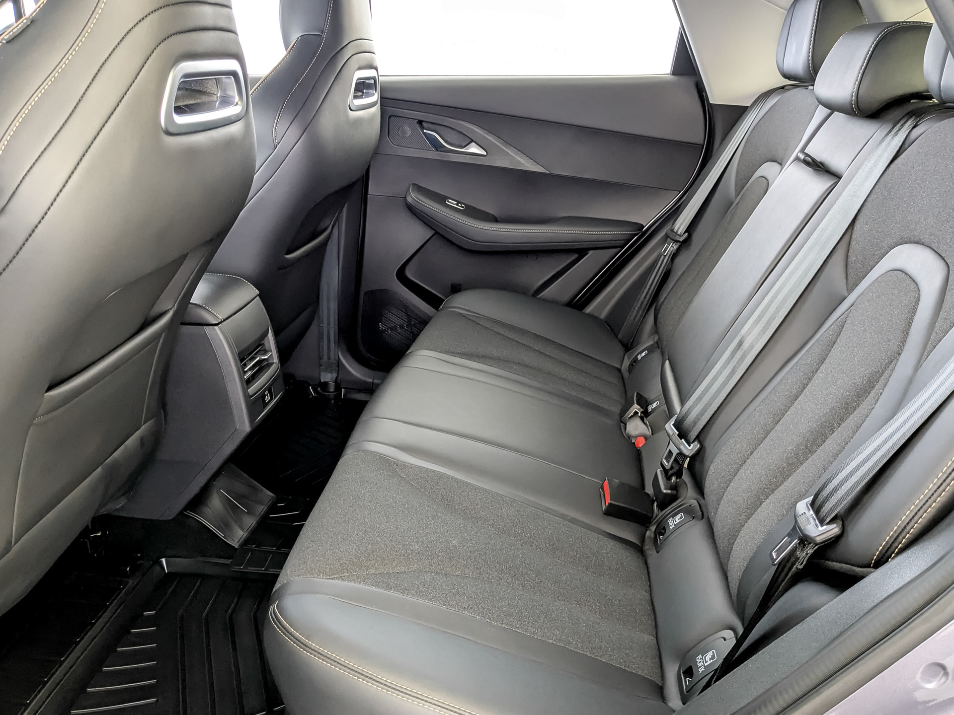 OMODA C5 1.50 (147 л.с), автомат, 2024, пробег 10 301 км