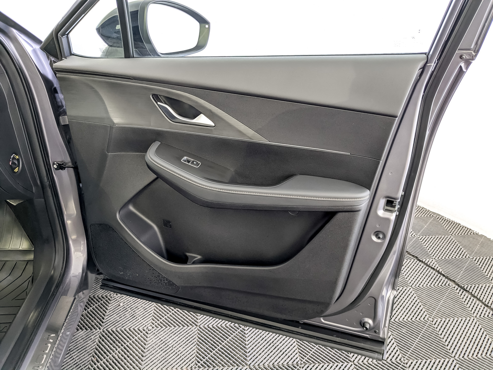 OMODA C5 1.50 (147 л.с), автомат, 2024, пробег 10 301 км