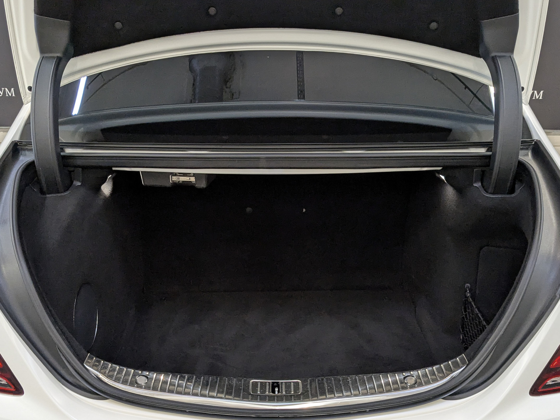 MERCEDES-BENZ S-Класс 4.00 (612 л.с), автомат, 2019, пробег 126 844 км