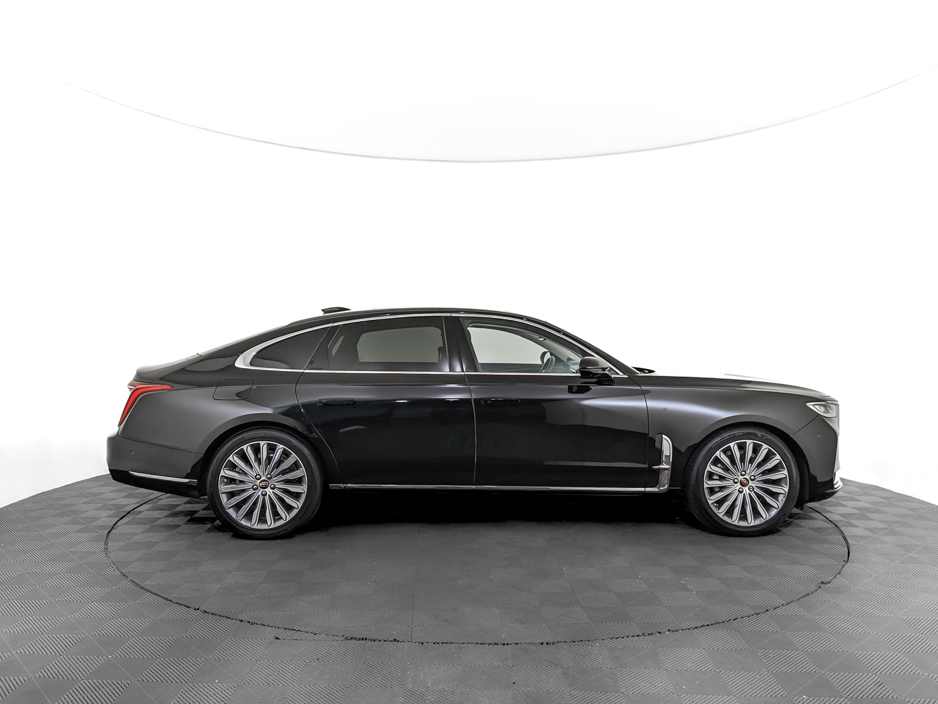 HONGQI H9 2.00 (245 л.с), автомат, 2023, пробег 70 415 км