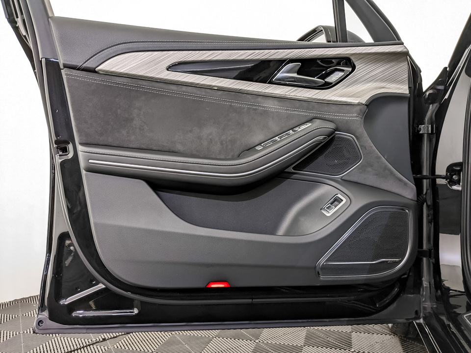 Фото Hongqi H9 с пробегом 70415 км