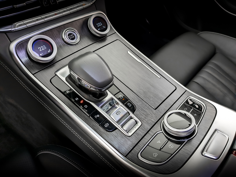 Фото Hongqi H9 с пробегом 70415 км