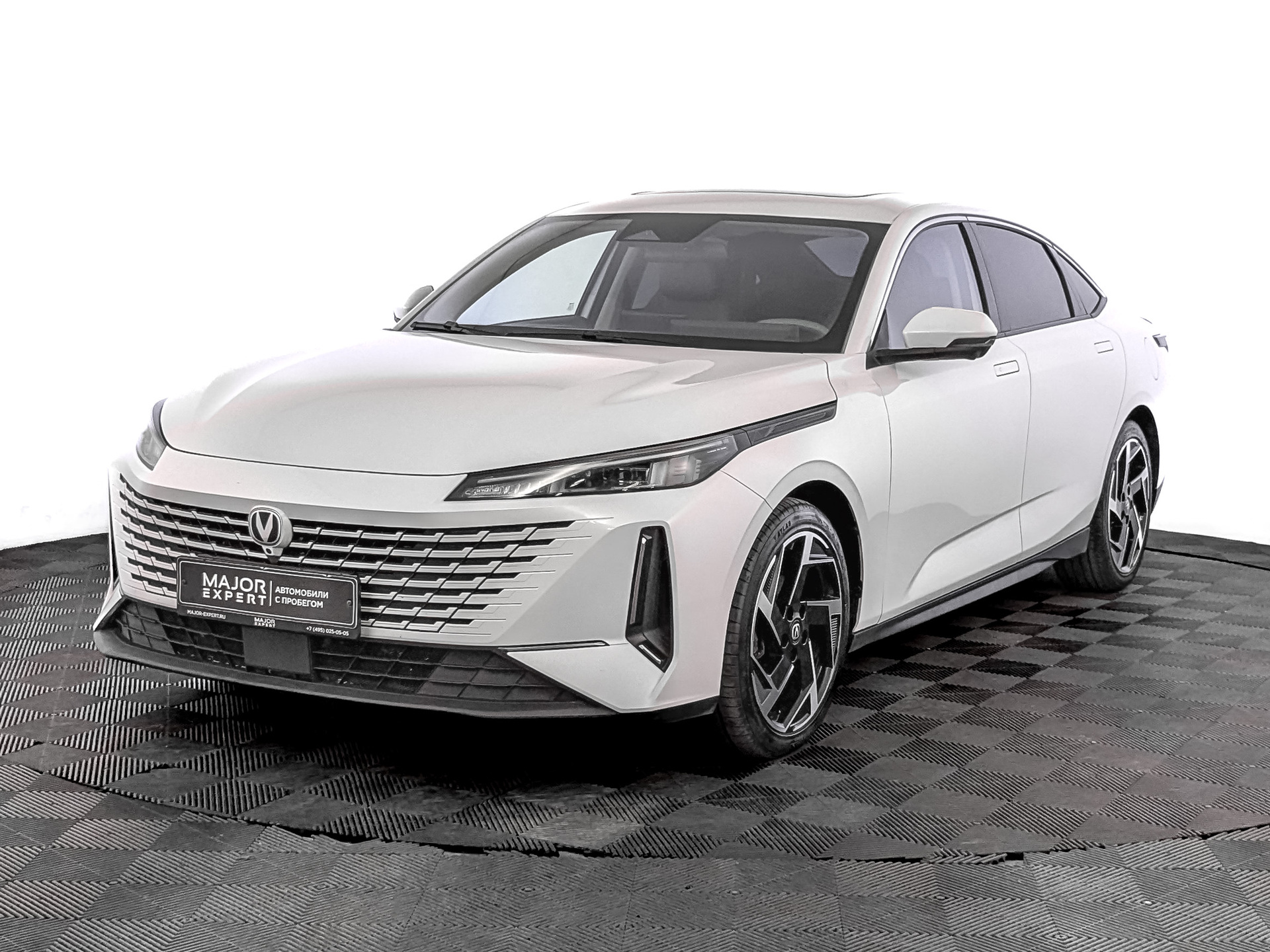 CHANGAN Lamore 1.50 (181 л.с), автомат, 2023, пробег 61 939 км