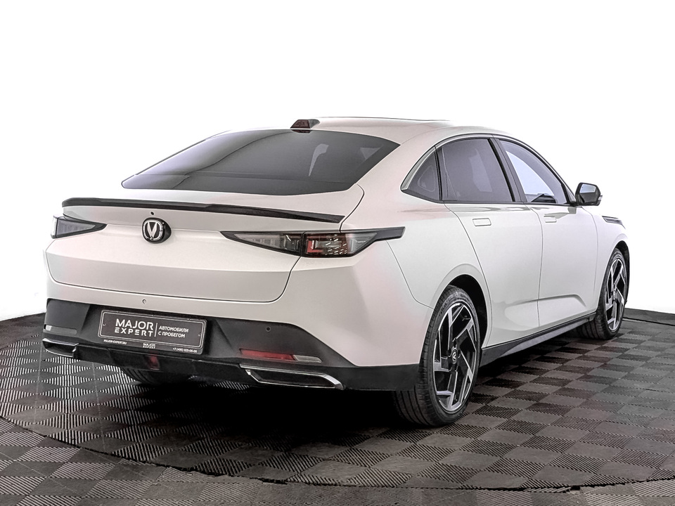 Changan Lamore