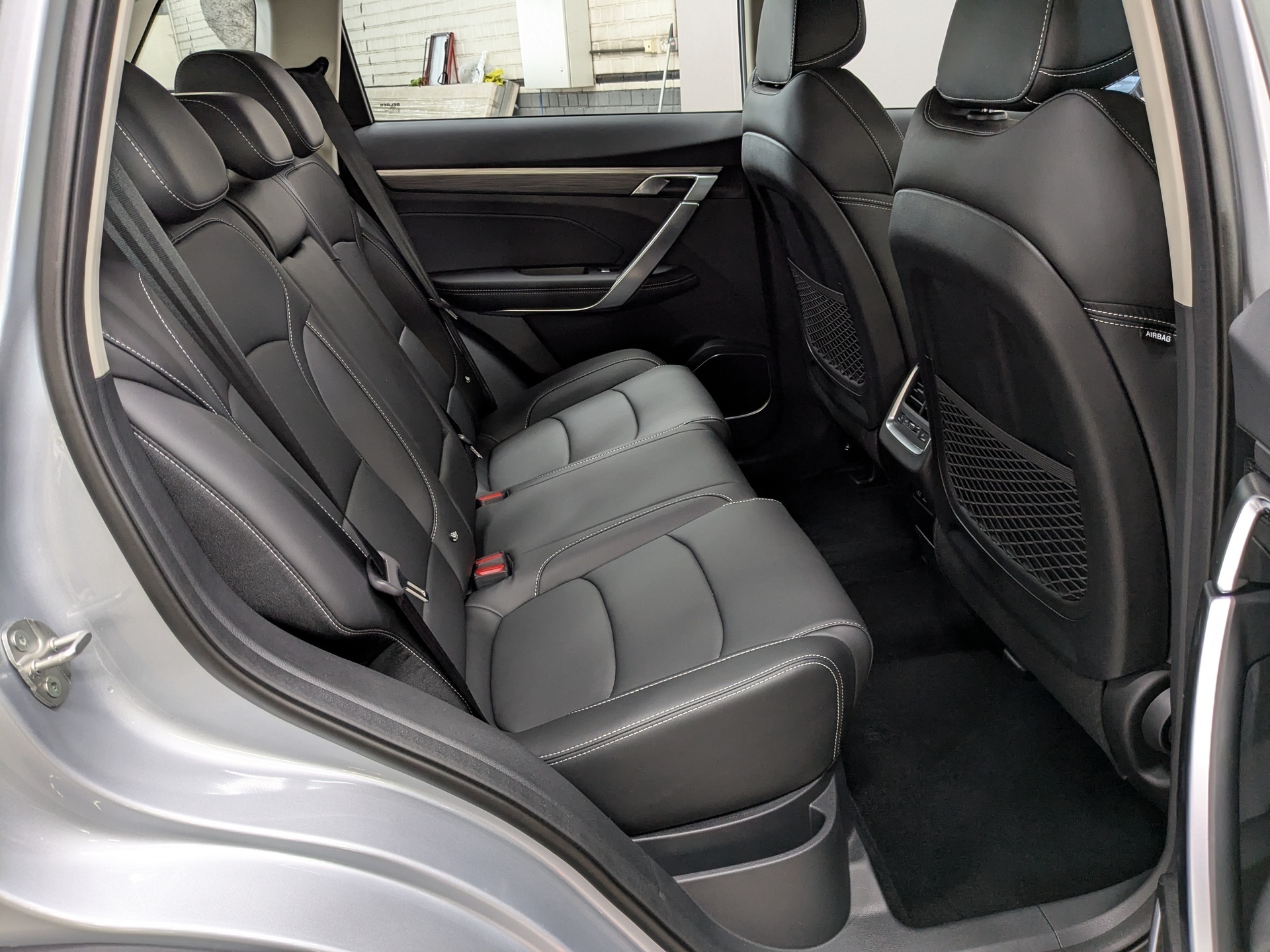 Фото Belgee X70 FL Style 1.5T/150 7RT 4WD