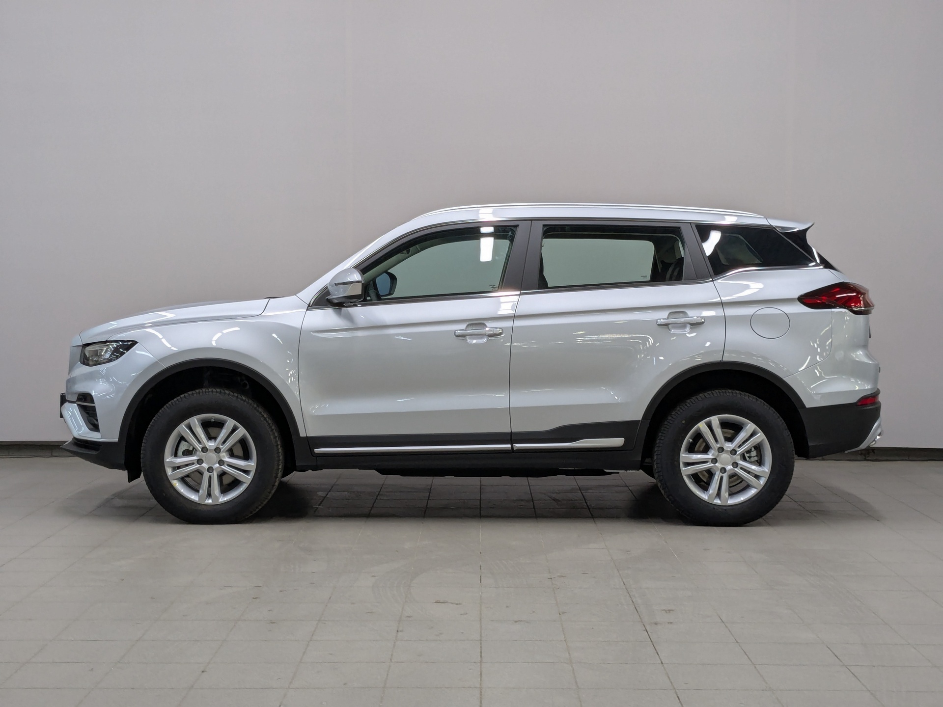 Фото Belgee X70 FL Style 1.5T/150 7RT 4WD