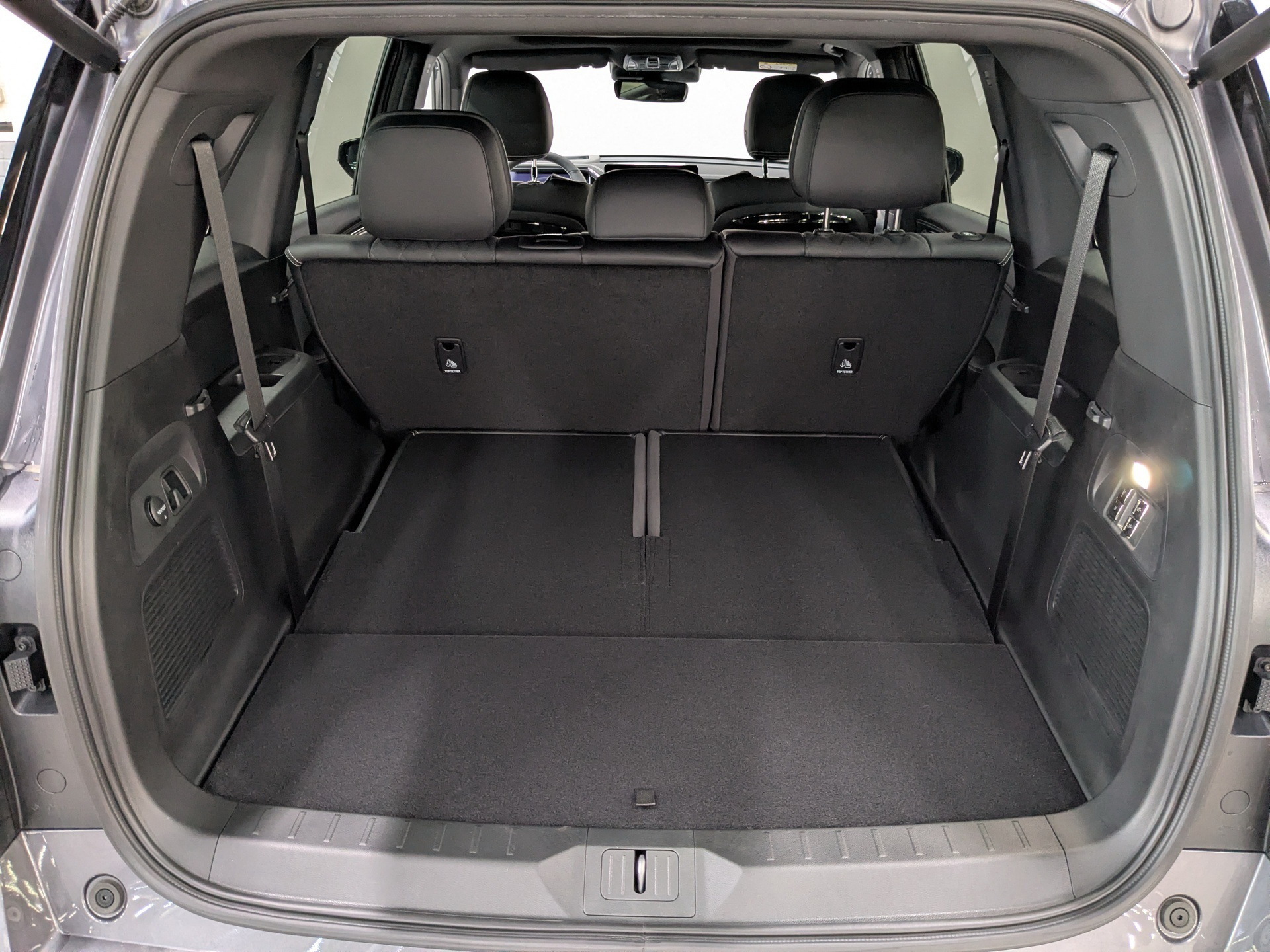 Фото GAC GS8 FL GX Premium 2.0T/231 8AT 4WD 7S