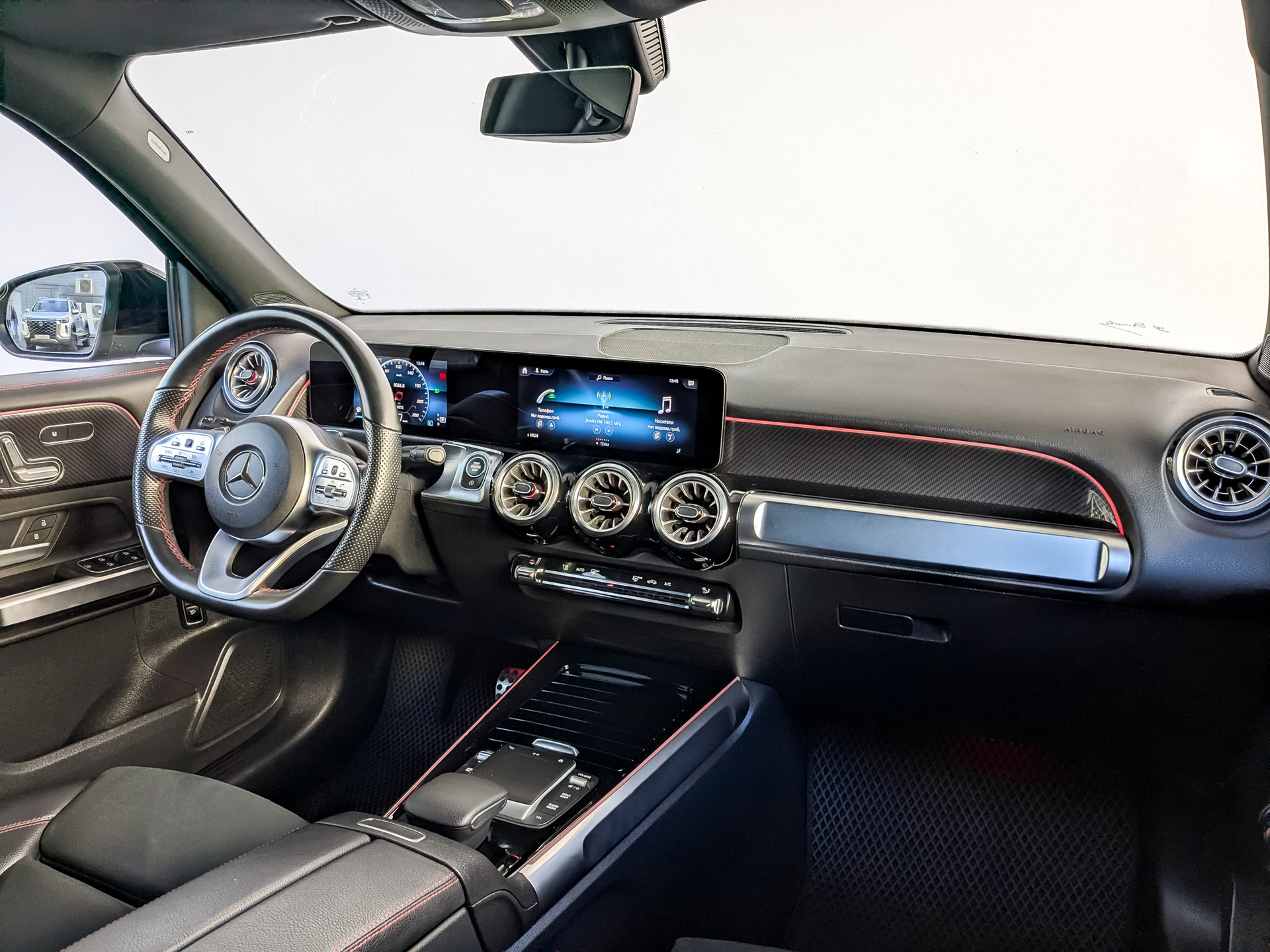 MERCEDES-BENZ GLB 1.30 (150 л.с), автомат, 2021, пробег 64 051 км