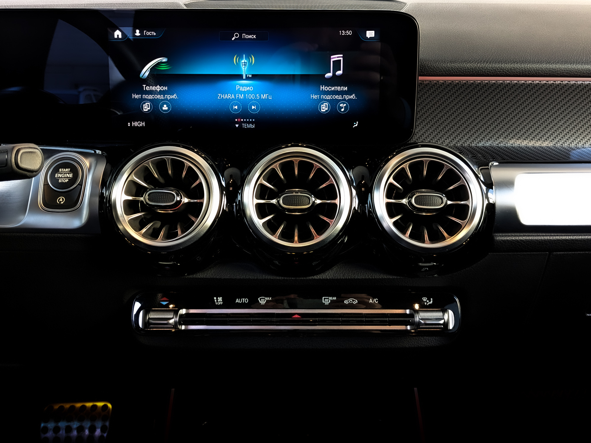MERCEDES-BENZ GLB 1.30 (150 л.с), автомат, 2021, пробег 64 051 км