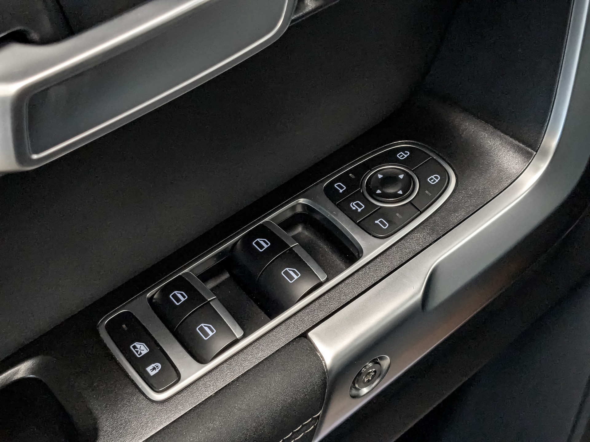JAECOO J7 1.60 (186 л.с), автомат, 2023, пробег 57 970 км