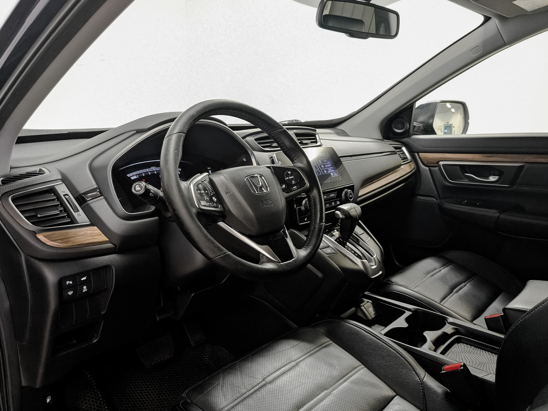 HONDA CR-V 2.00 (150 л.с), автомат, 2018, пробег 172 065 км