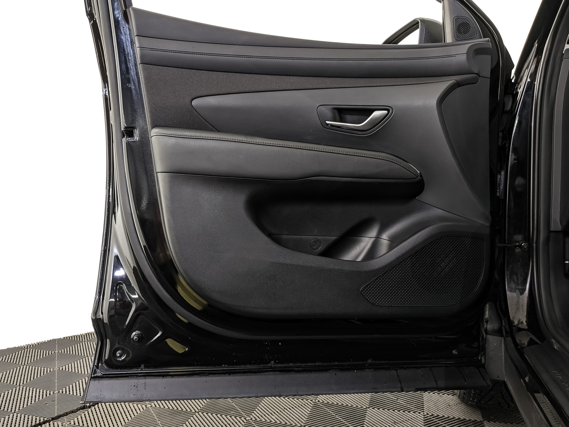 HYUNDAI Tucson 2.00 (149 л.с), автомат, 2025, пробег 69 002 км