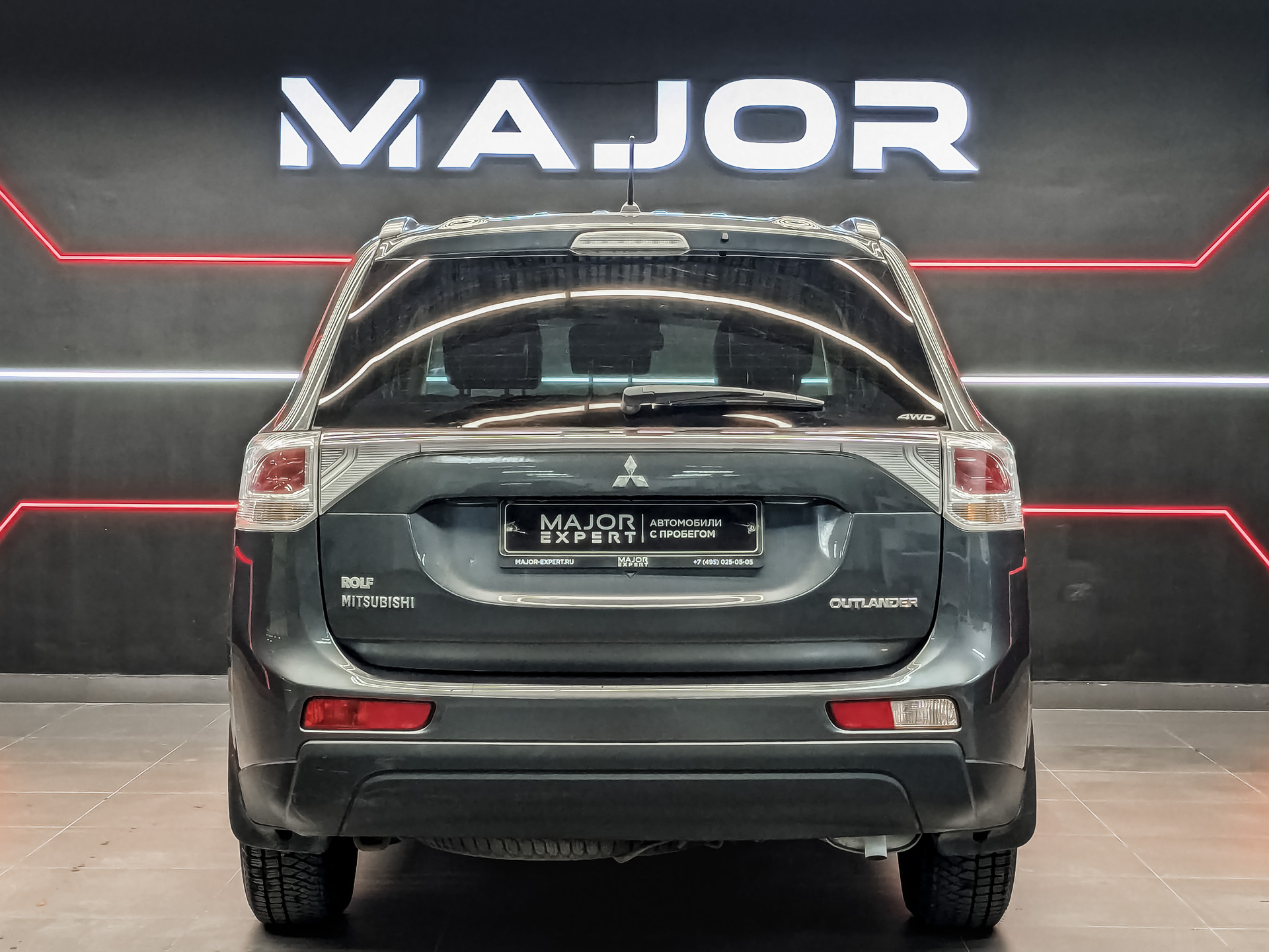 MITSUBISHI Outlander 2.40 (167 л.с), автомат, 2013, пробег 76 575 км