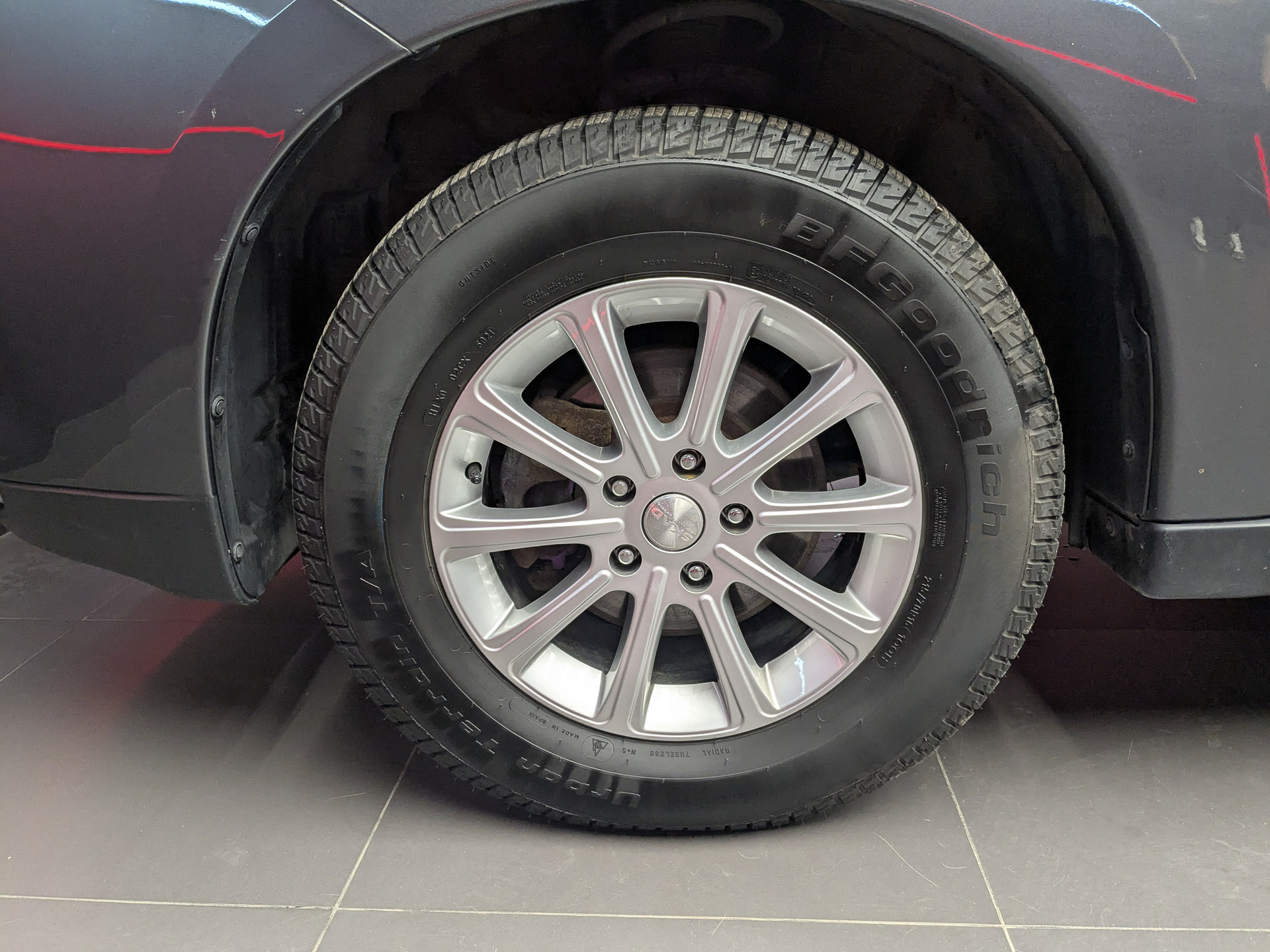 MITSUBISHI Outlander 2.40 (167 л.с), автомат, 2013, пробег 76 575 км