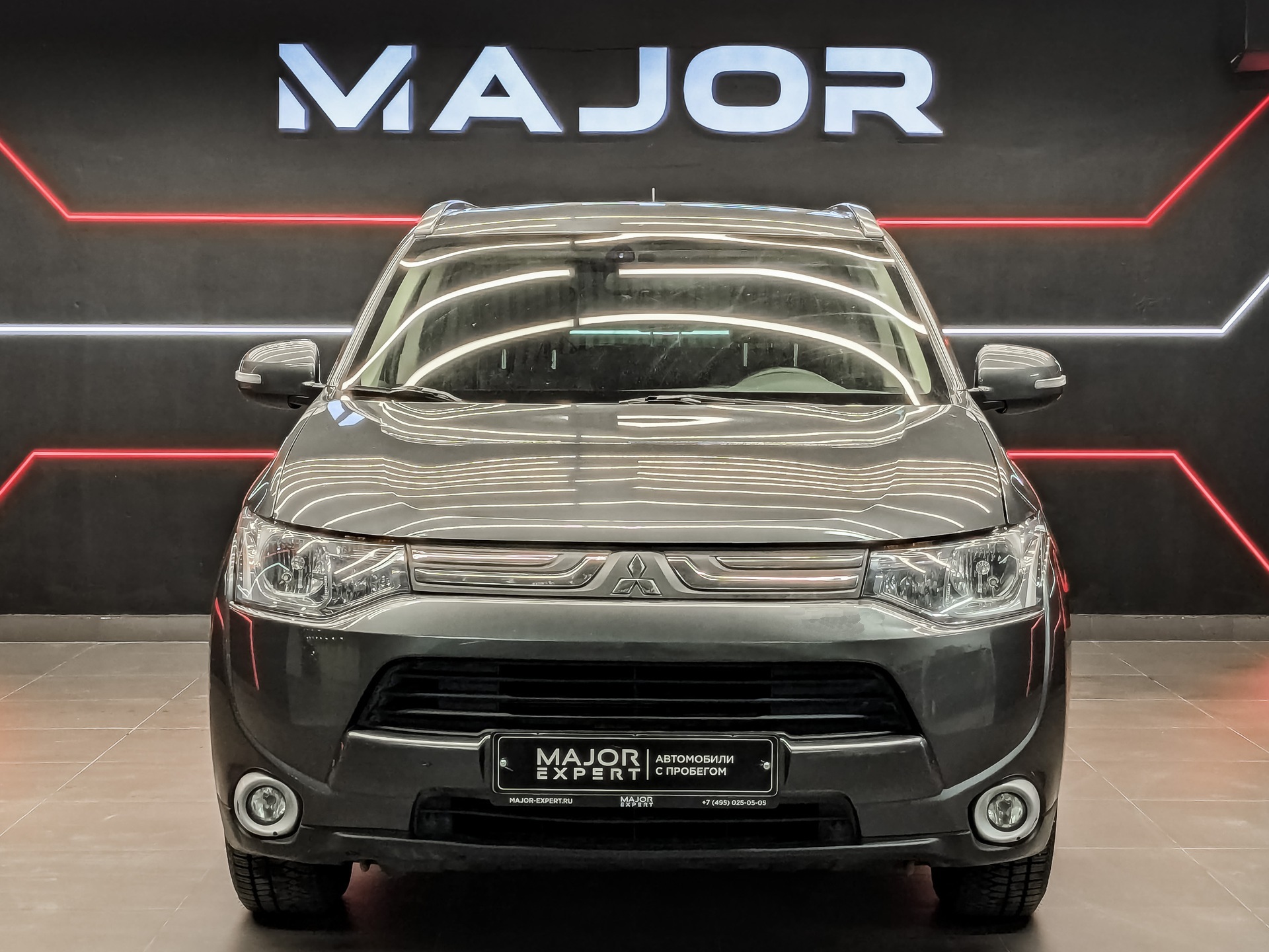 MITSUBISHI Outlander 2.40 (167 л.с), автомат, 2013, пробег 76 575 км