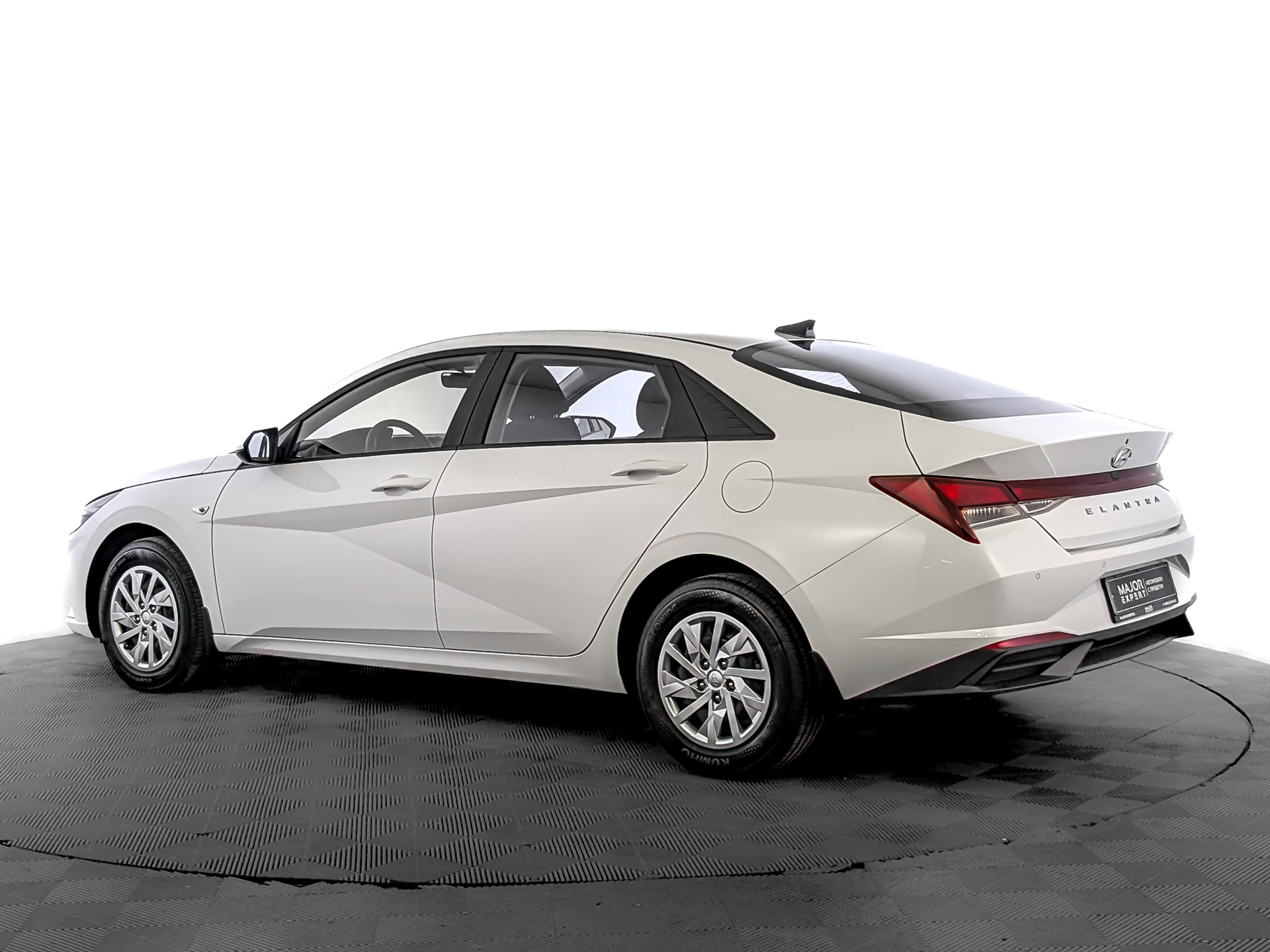 HYUNDAI Elantra 1.60 (128 л.с), автомат, 2022, пробег 42 343 км