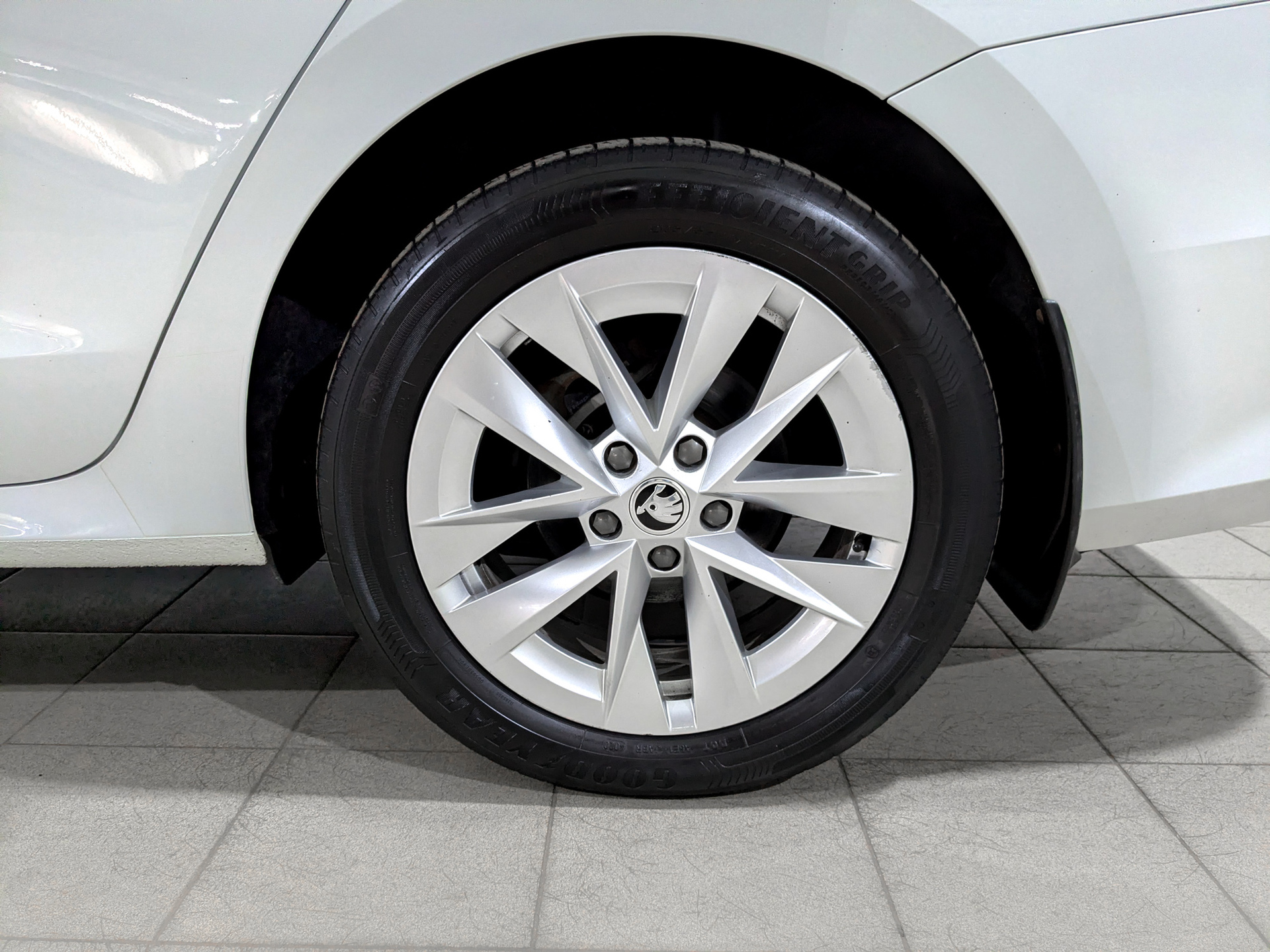SKODA Octavia 1.40 (150 л.с), автомат, 2020, пробег 102 374 км