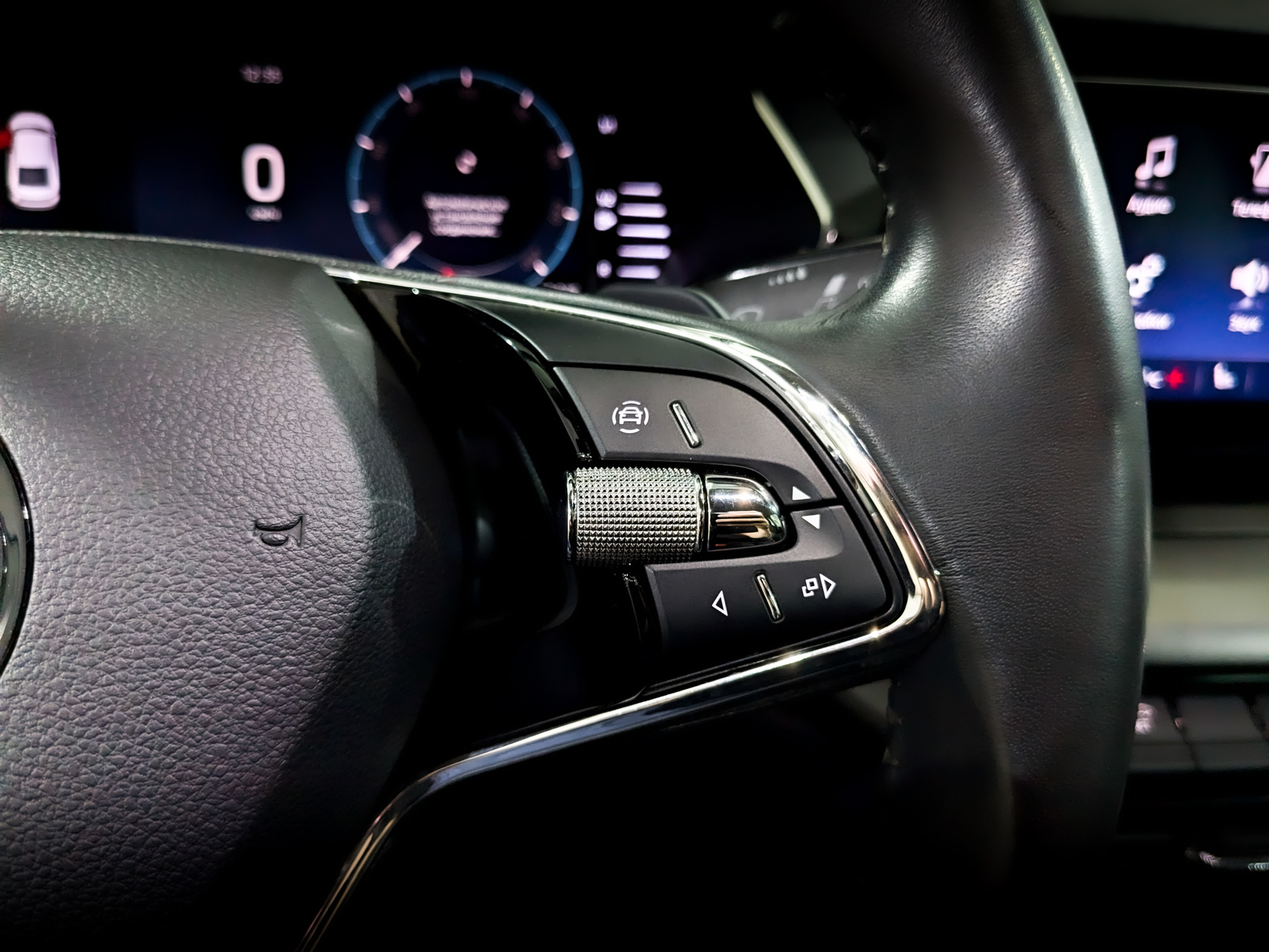 SKODA Octavia 1.40 (150 л.с), автомат, 2020, пробег 102 374 км