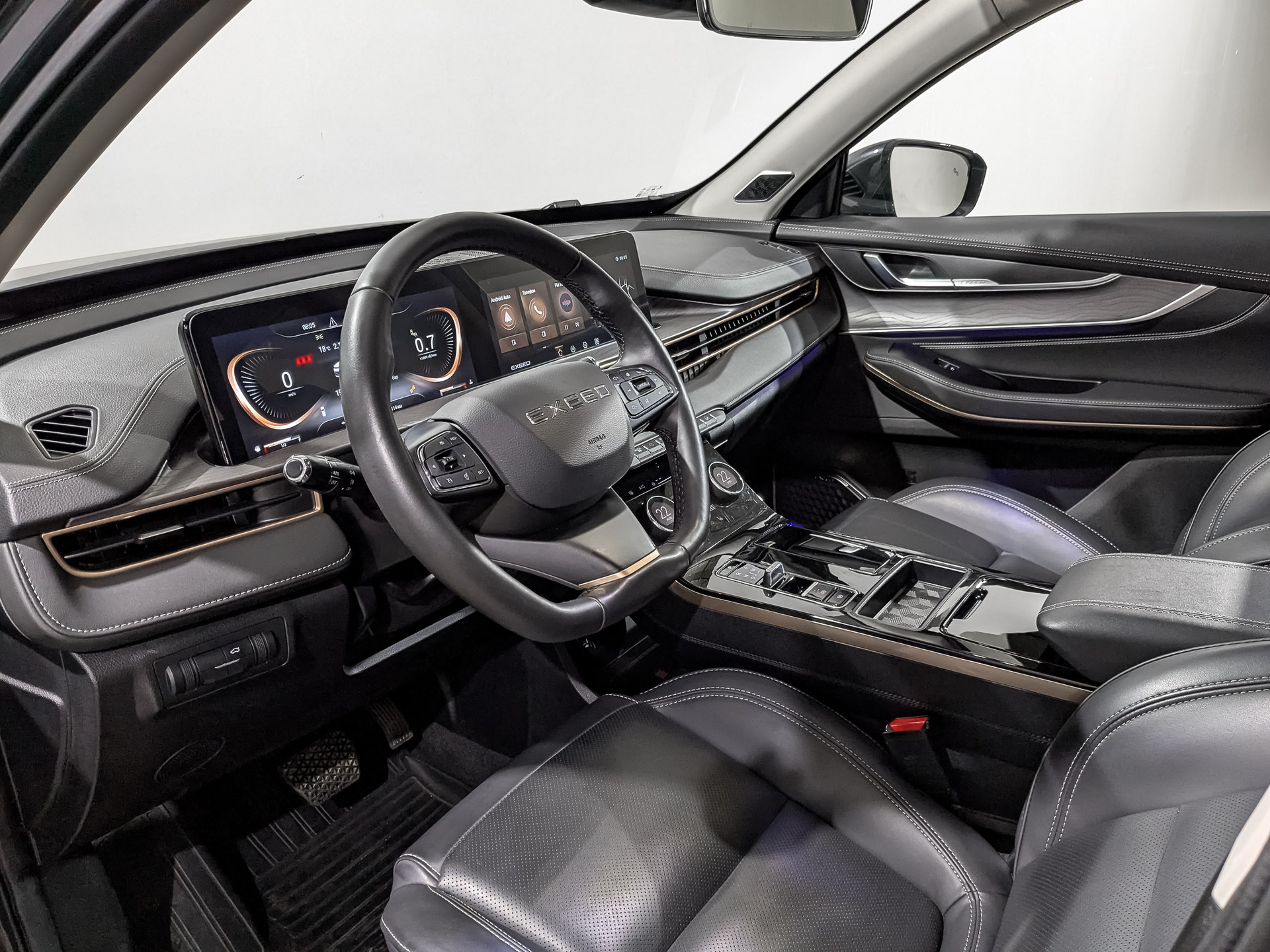 EXEED LX 1.50 (147 л.с), автомат, 2022, пробег 44 112 км