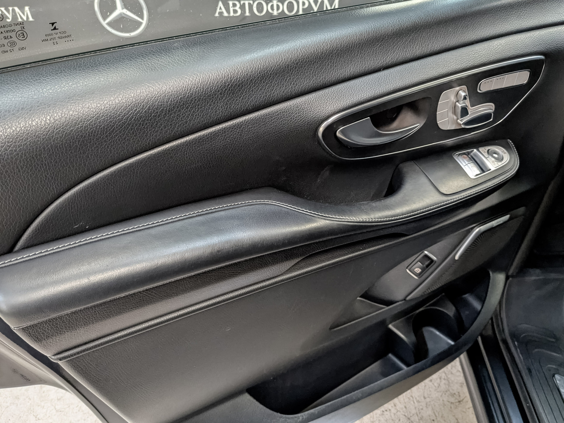MERCEDES-BENZ V-Класс 1.90 (237 л.с), автомат, 2022, пробег 92 109 км