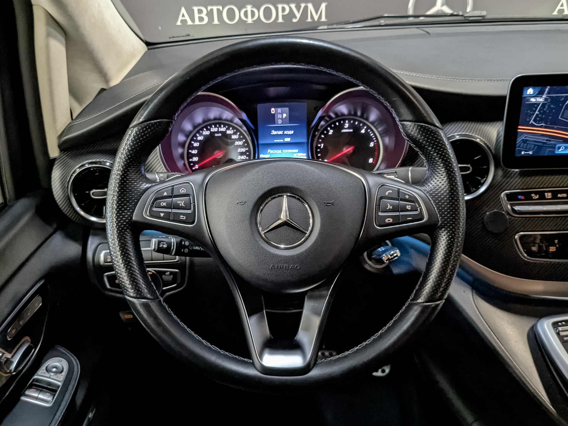 MERCEDES-BENZ V-Класс 1.90 (237 л.с), автомат, 2022, пробег 92 109 км