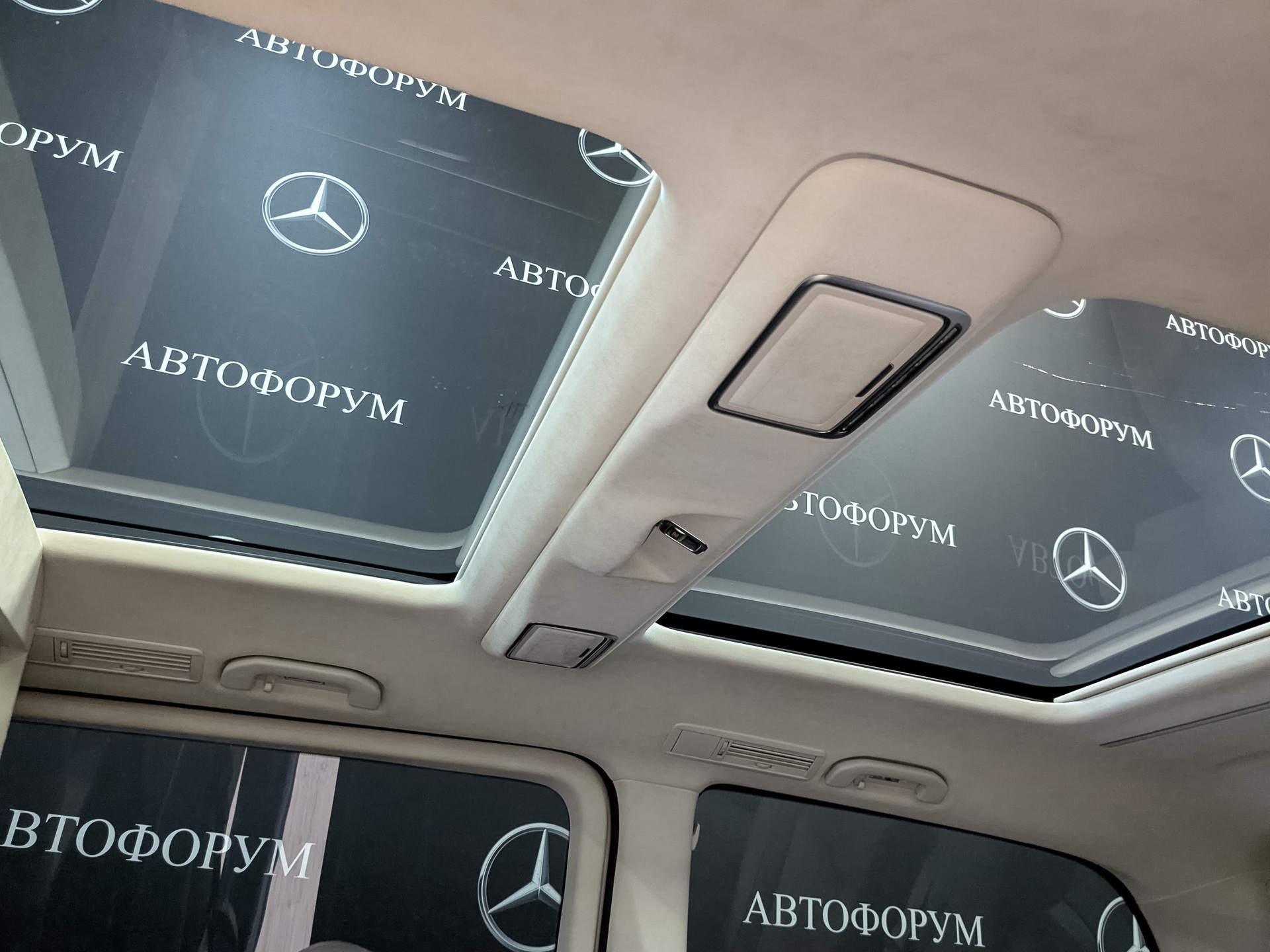 MERCEDES-BENZ V-Класс 1.90 (237 л.с), автомат, 2022, пробег 92 109 км