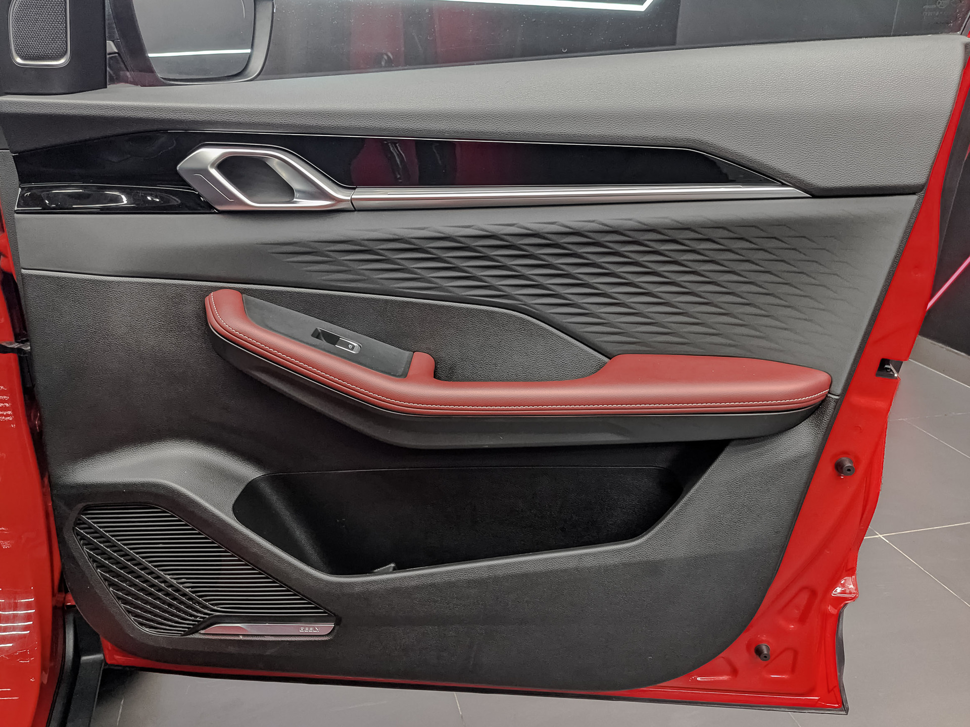 GEELY Coolray 1.50 (147 л.с), автомат, 2024, пробег 19 093 км