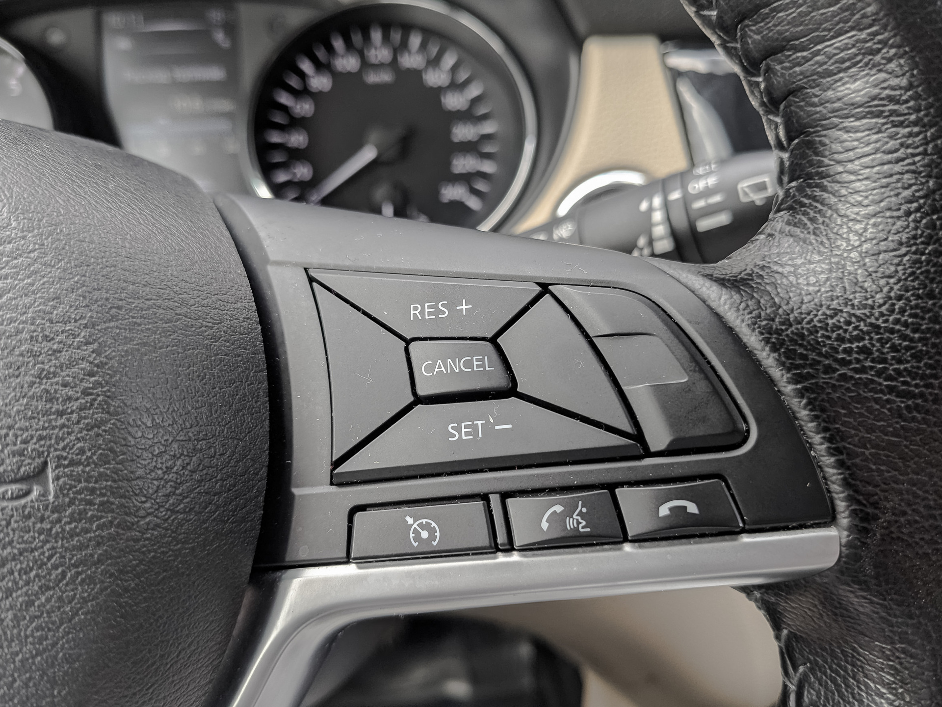 NISSAN X-Trail 2.00 (144 л.с), автомат, 2020, пробег 108 096 км
