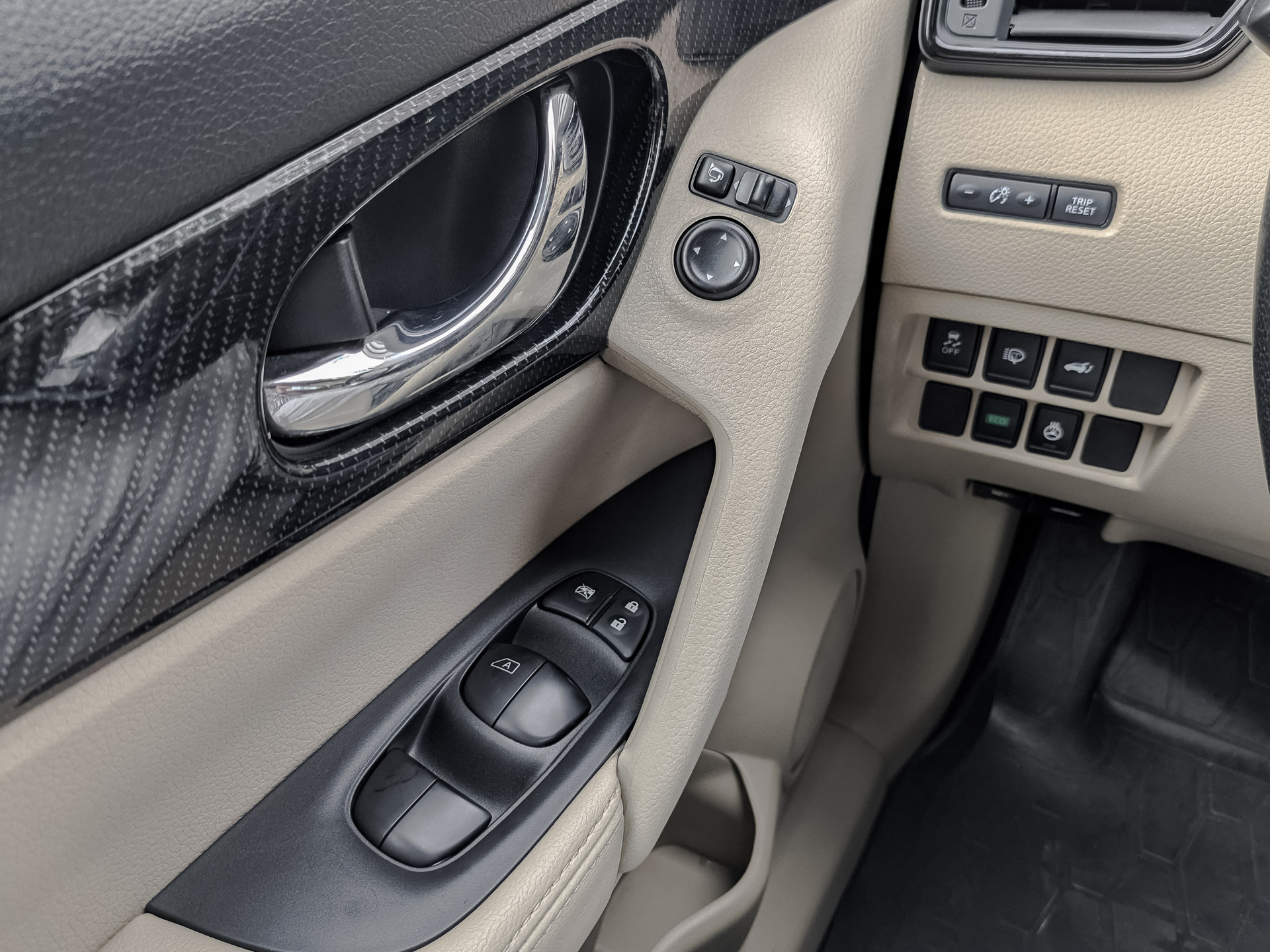 NISSAN X-Trail 2.00 (144 л.с), автомат, 2020, пробег 108 096 км