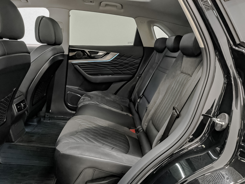 Фото Hongqi HS5 с пробегом 65 428 км