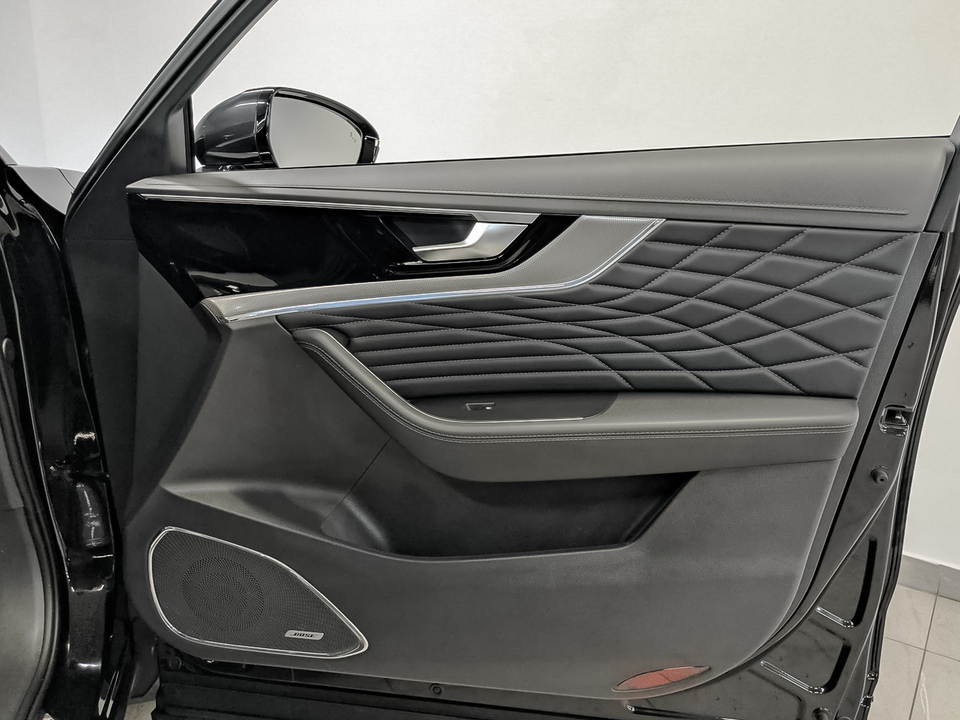 Фото Hongqi HS5 с пробегом 65 428 км