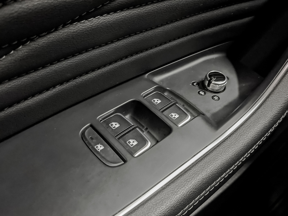 Фото Hongqi HS5 с пробегом 65 428 км
