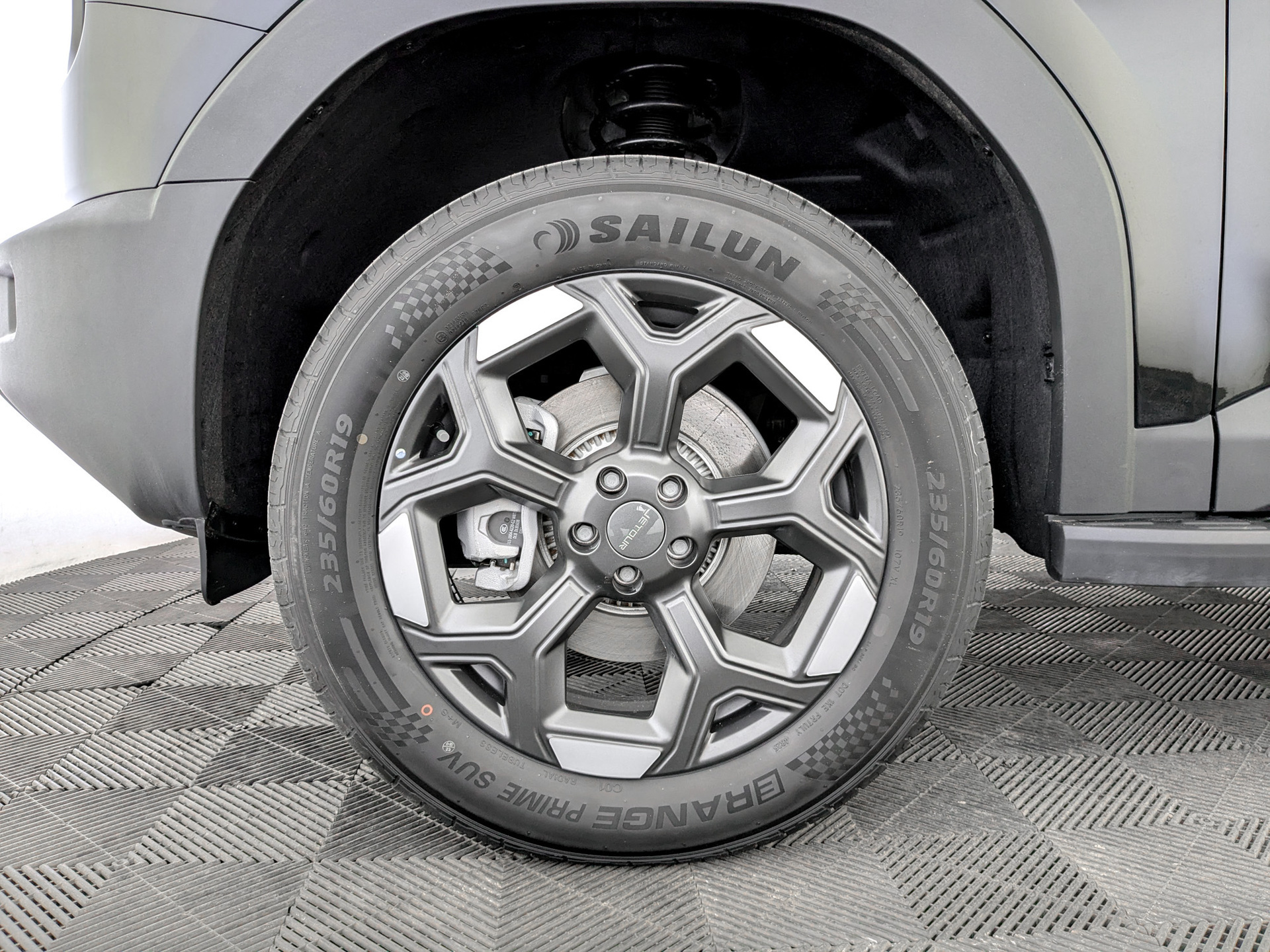 Фото Jetour T1 Премиум (Luxury) 2.0T/245 8AT 4WD