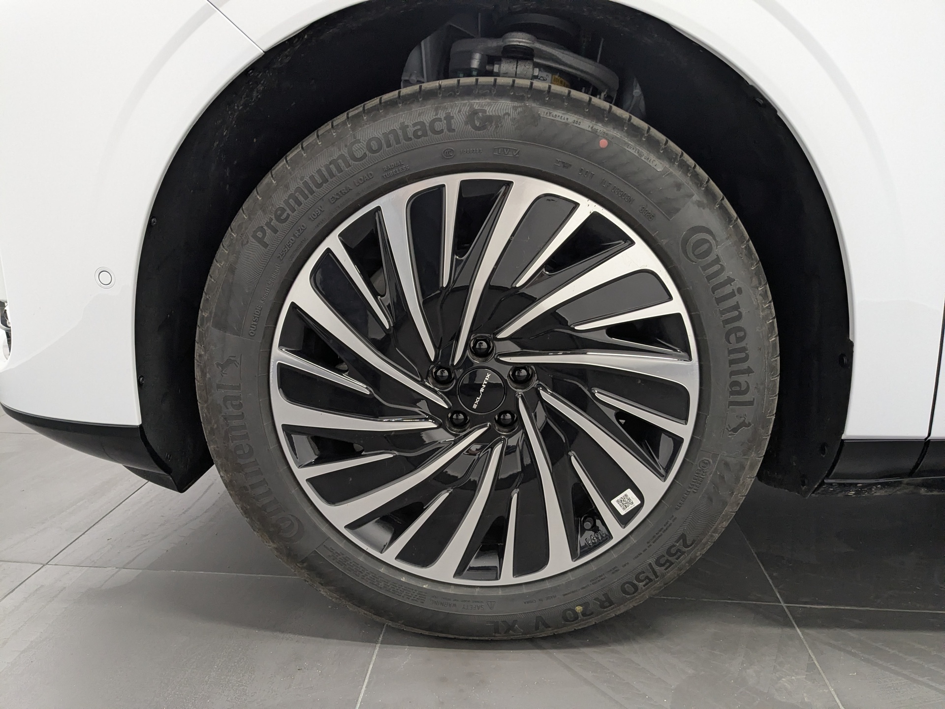 Фото Exlantix ET Top 1.5ELH/190 40кВт 4WD