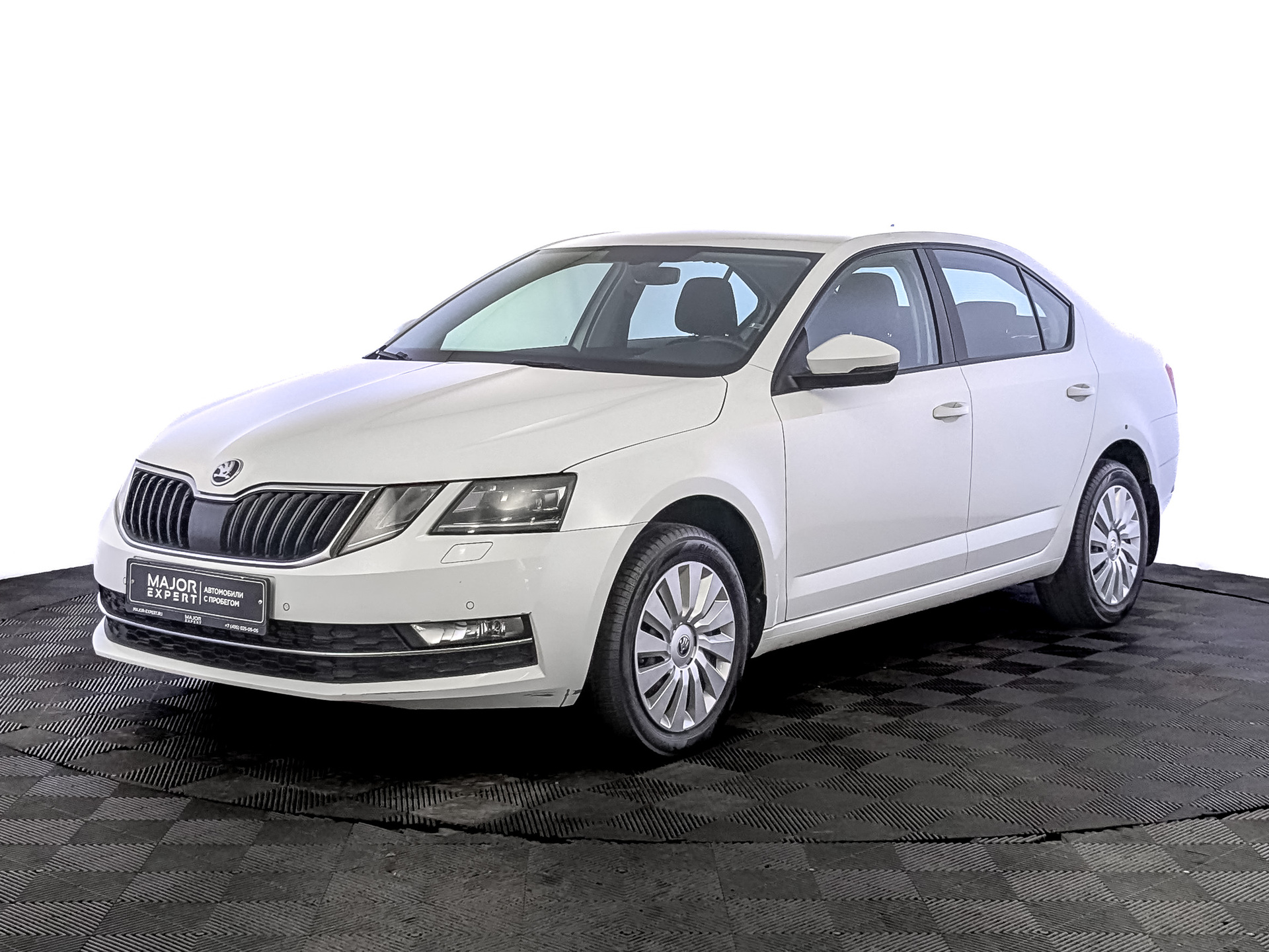 SKODA Octavia 1.60 (110 л.с), автомат, 2020, пробег 122 569 км