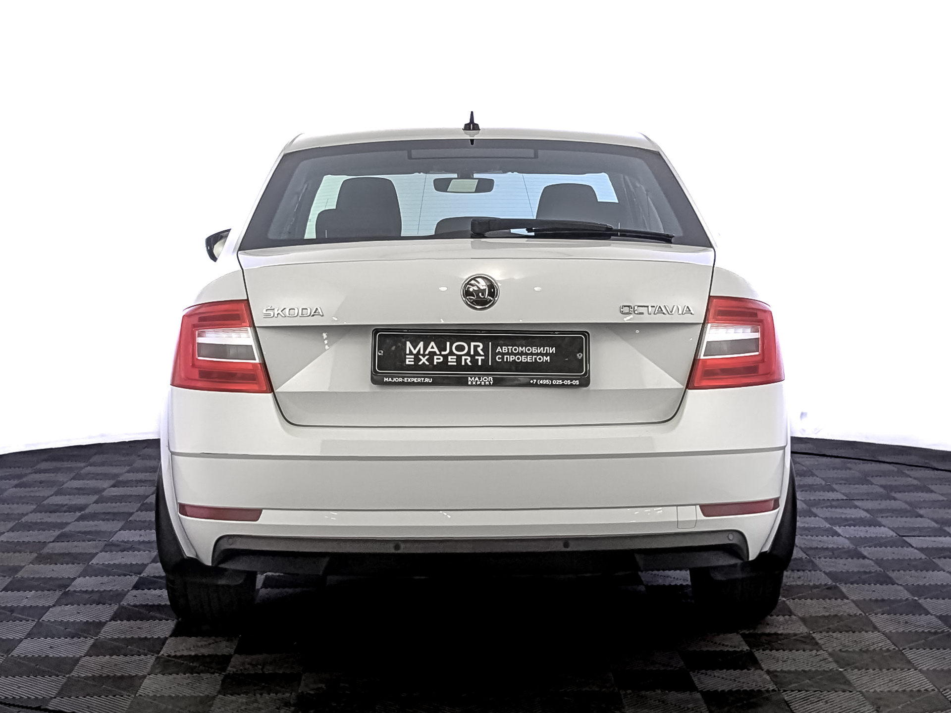 SKODA Octavia 1.60 (110 л.с), автомат, 2020, пробег 122 569 км