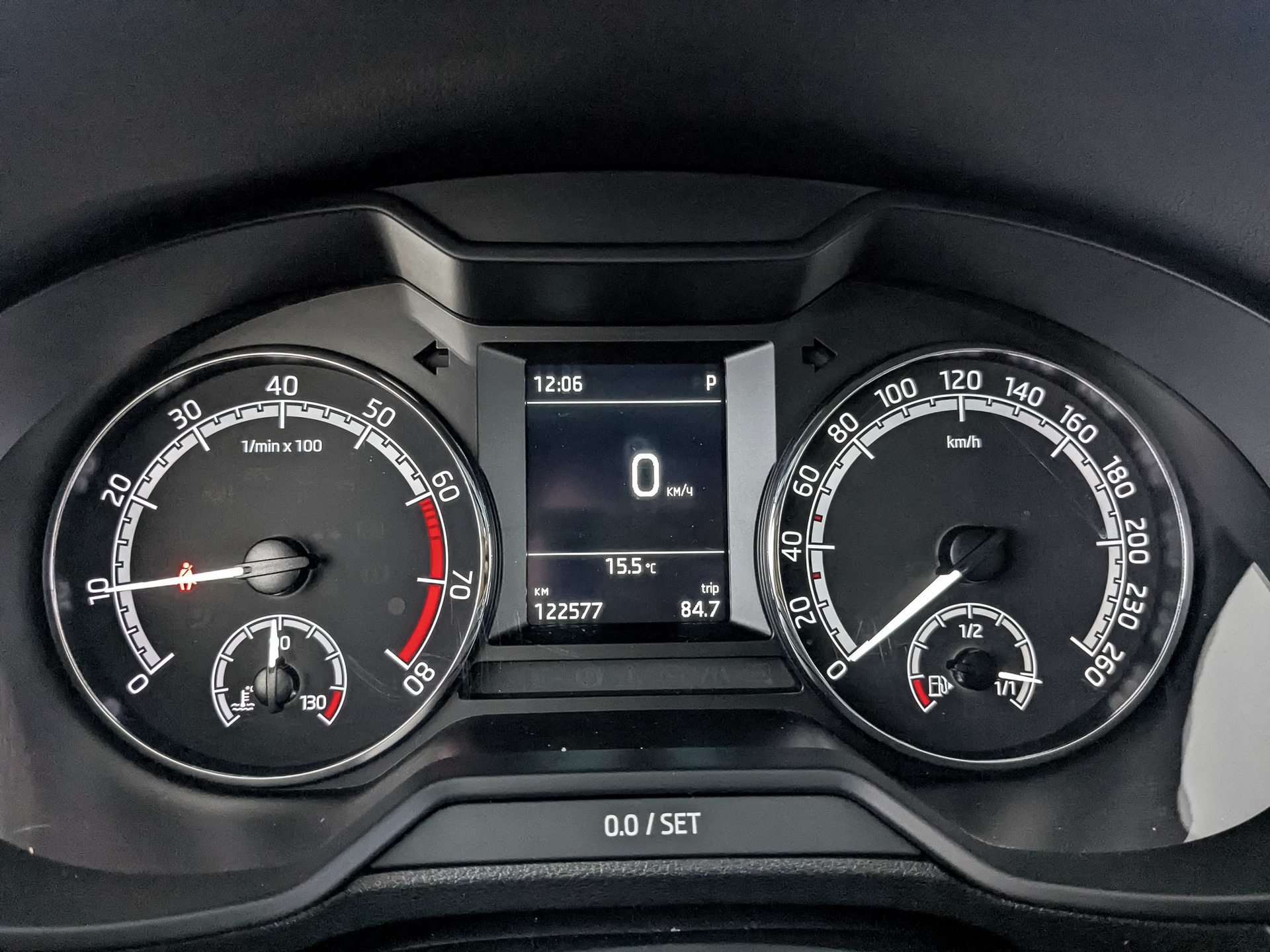 SKODA Octavia 1.60 (110 л.с), автомат, 2020, пробег 122 569 км