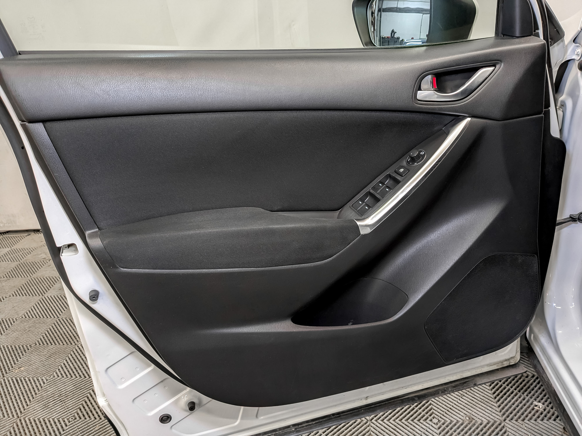 MAZDA CX-5 2.00 (150 л.с), автомат, 2012, пробег 144 895 км