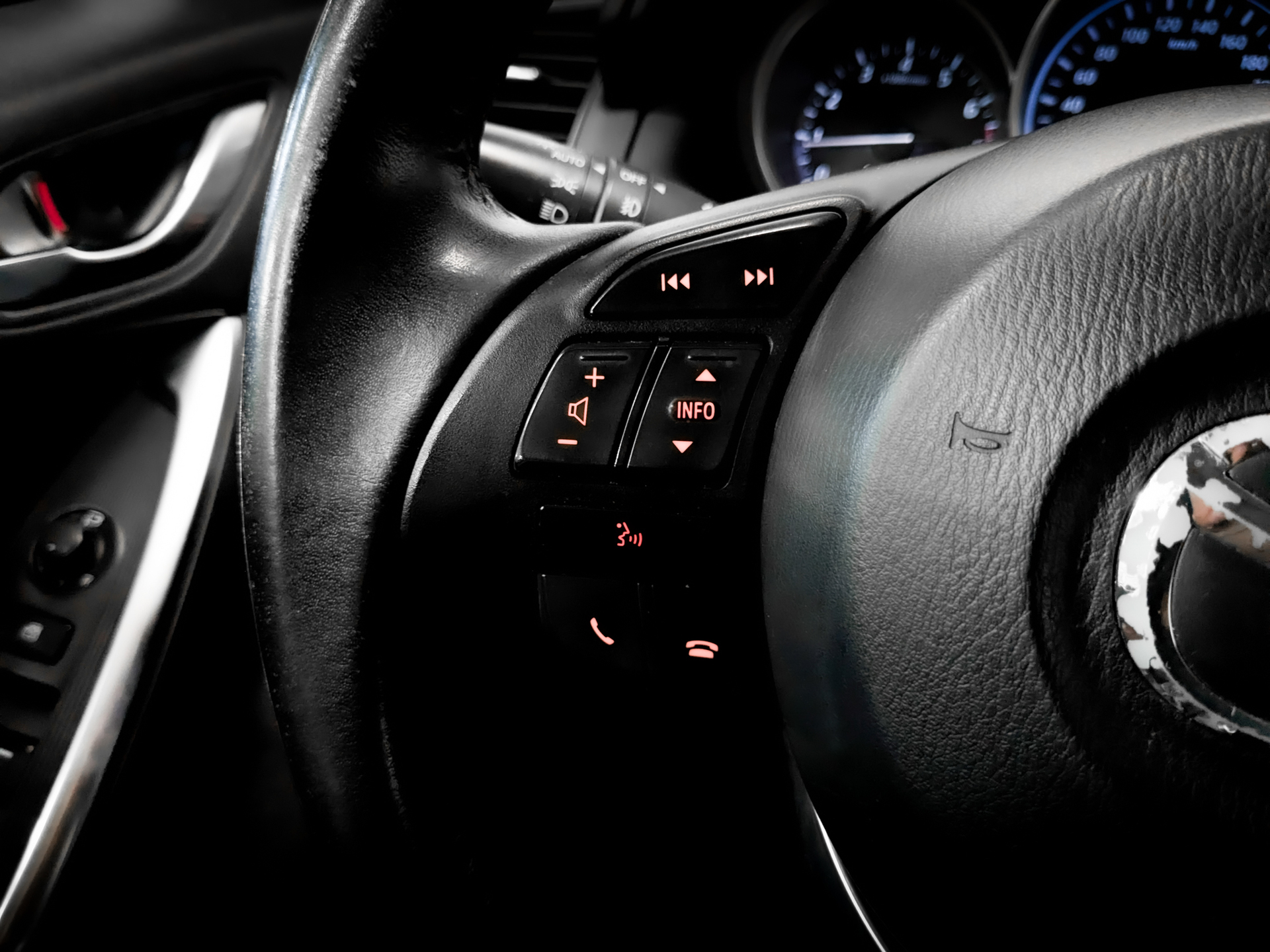 MAZDA CX-5 2.00 (150 л.с), автомат, 2012, пробег 144 895 км