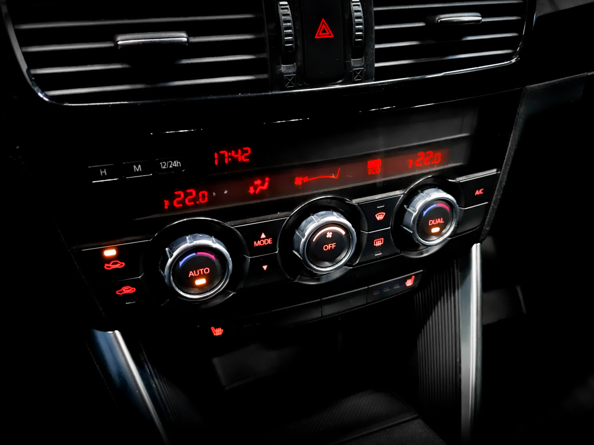 MAZDA CX-5 2.00 (150 л.с), автомат, 2012, пробег 144 895 км
