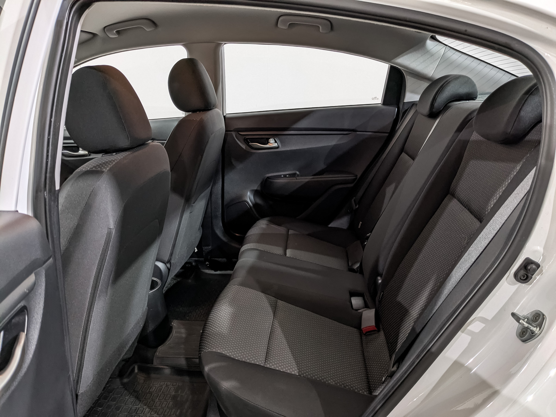 KIA Rio 1.60 (123 л.с), автомат, 2021, пробег 35 810 км