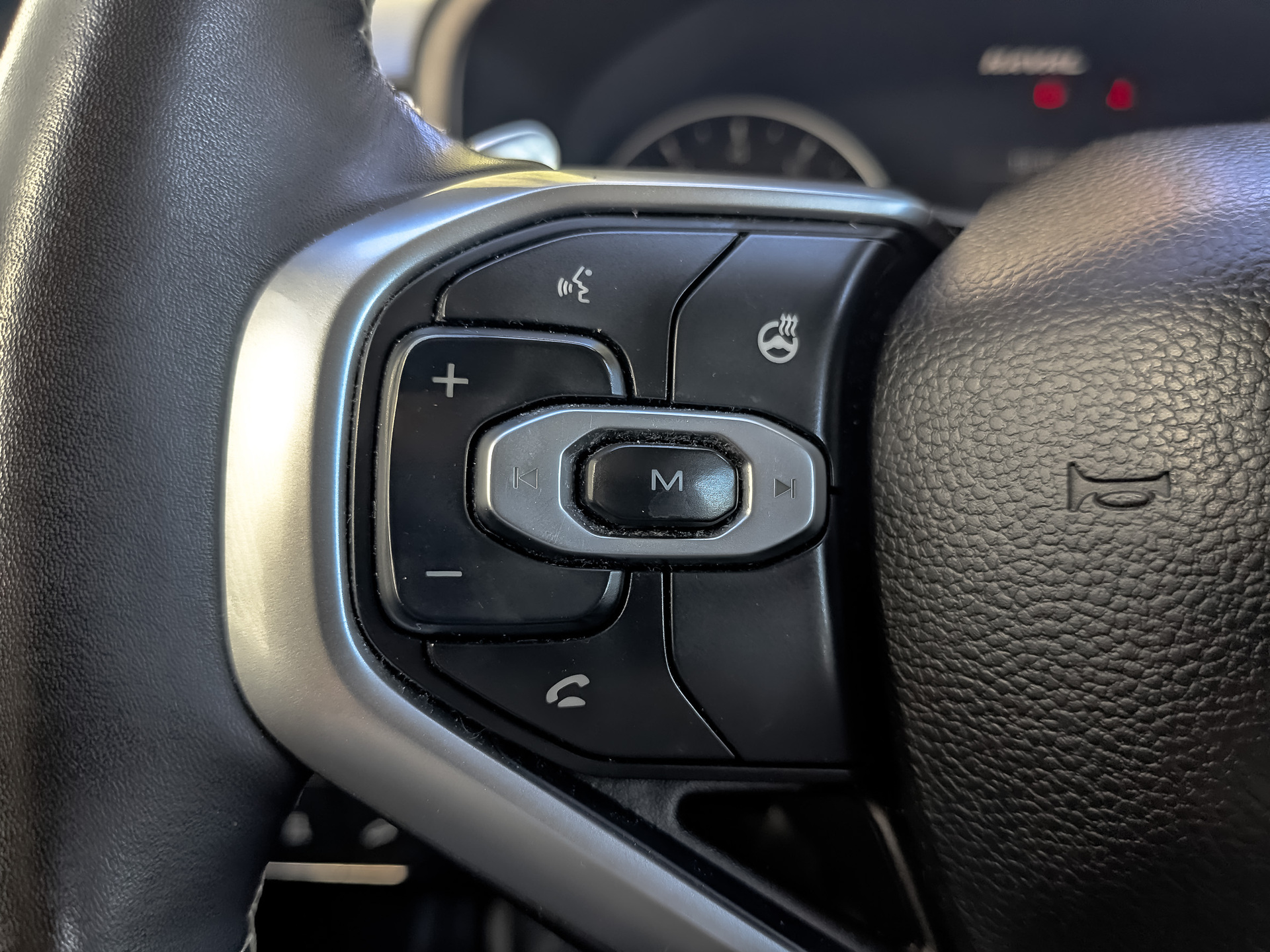 HAVAL Jolion 1.50 (143 л.с), автомат, 2023, пробег 105 900 км
