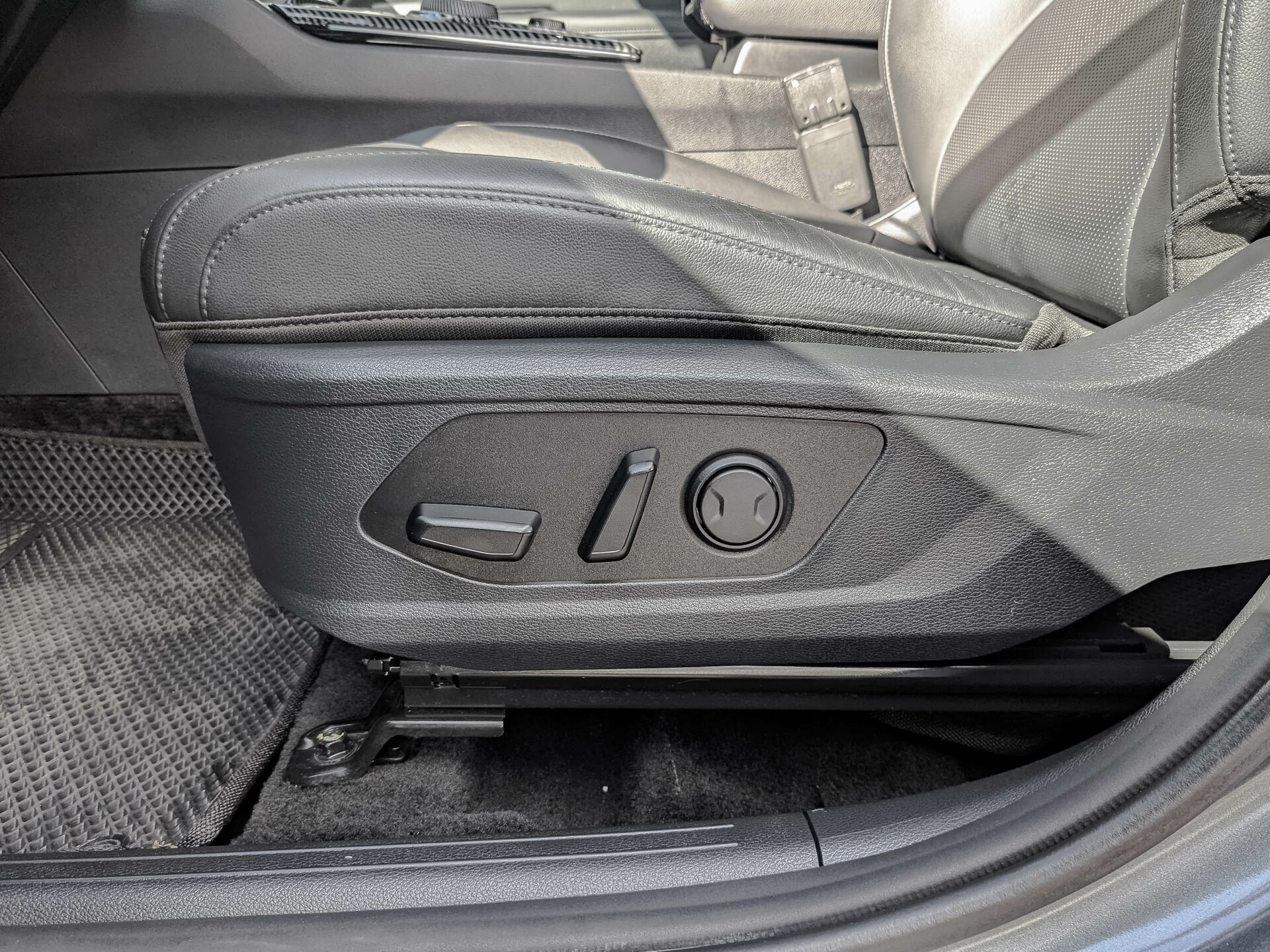 KIA Sportage 2.50 (190 л.с), автомат, 2024, пробег 28 226 км